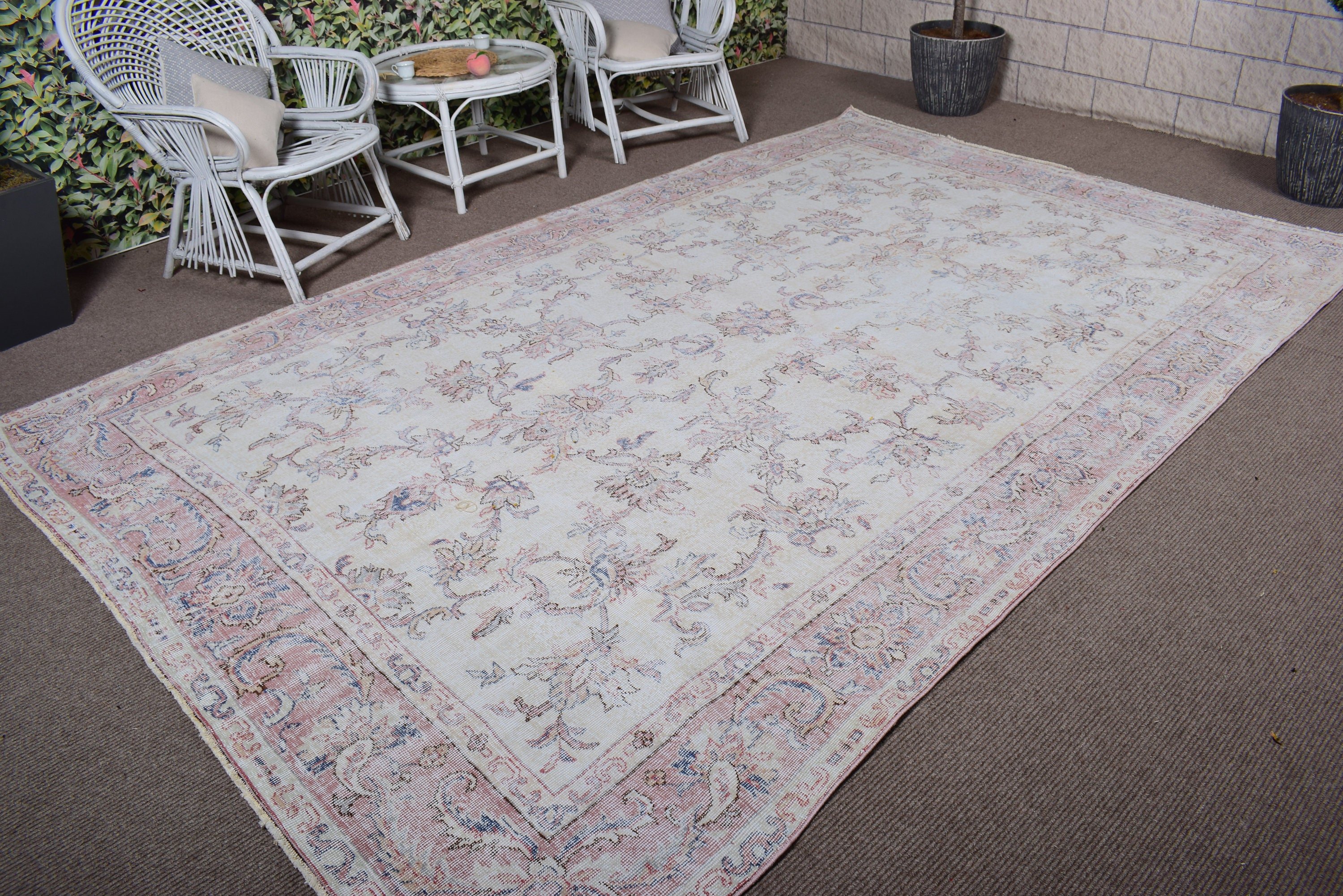 Vintage Rug, 7.3x11.2 ft Oversize Rug, Beige Antique Rug, Anatolian Rug, Turkish Rugs, Living Room Rug, Boho Rugs, Oversize Vintage Rug