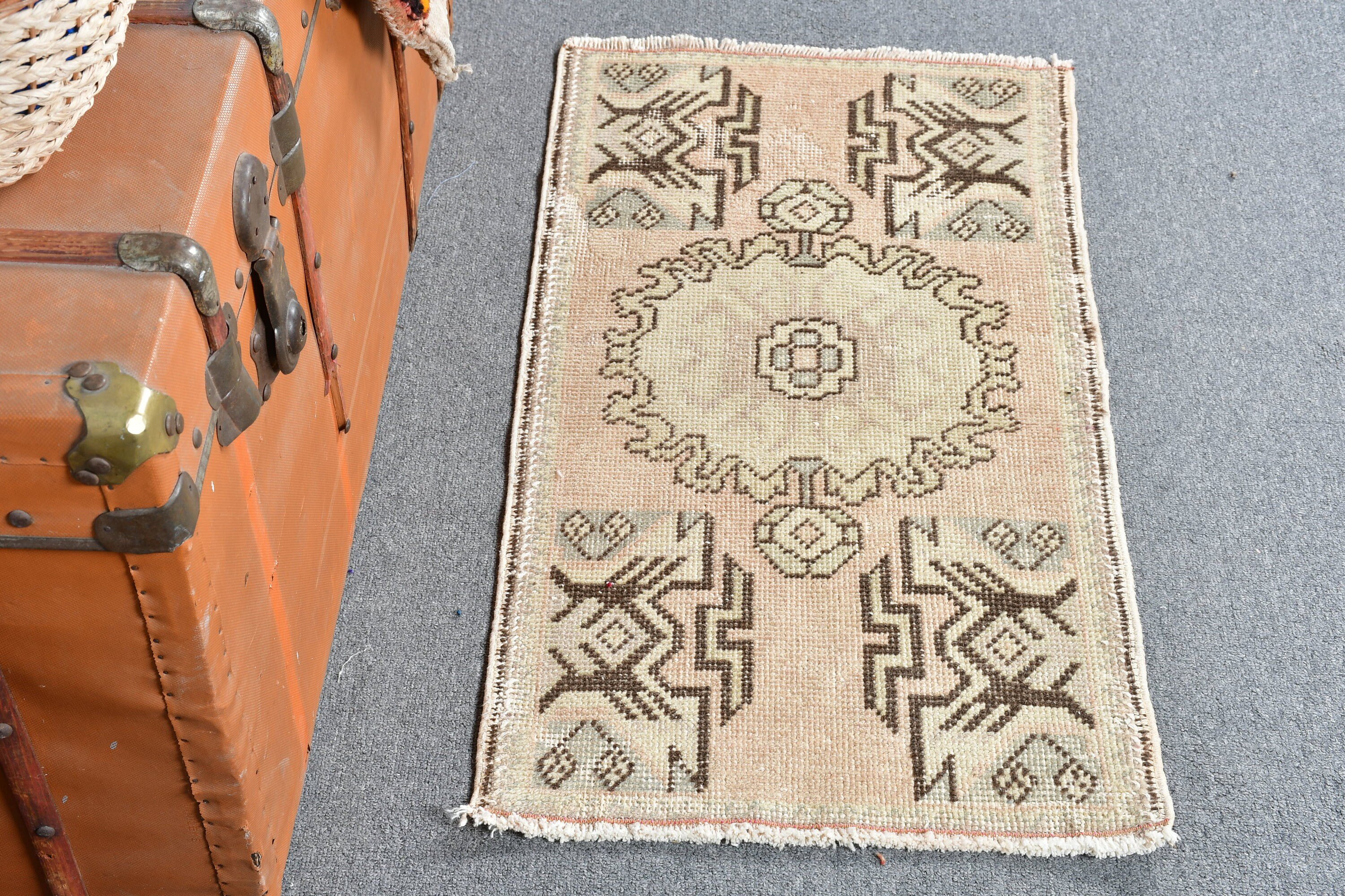 Ethnic Rugs, Brown Cool Rug, Oushak Rugs, 1.5x2.8 ft Small Rug, Rugs for Bath, Turkish Rugs, Vintage Rug, Bathroom Rug, Entry Rug, Cool Rug