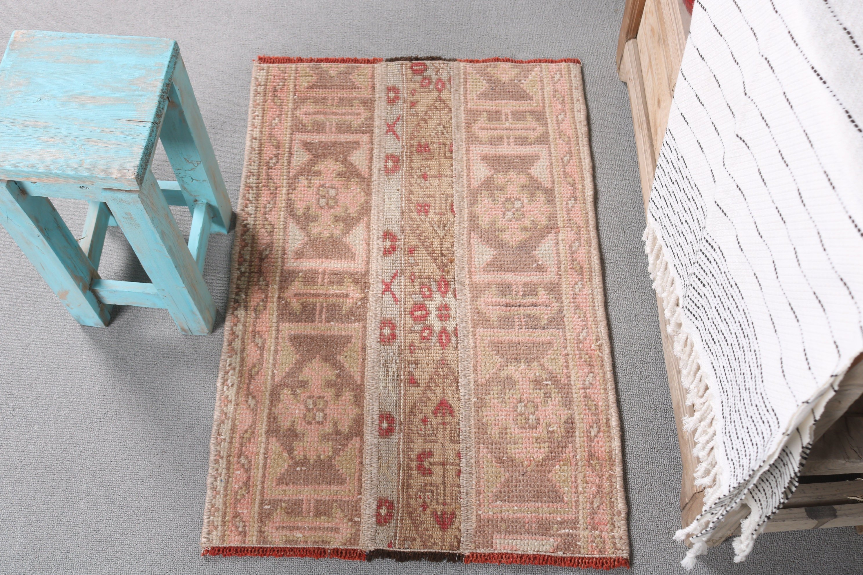 Araba Paspasları için Halılar, Yün Halı, Vintage Halılar, 1,7x2,5 ft Küçük Halı, Giriş Halısı, Pembe Fas Halısı, Kapı Paspas Halıları, Havalı Halılar, Türk Halısı