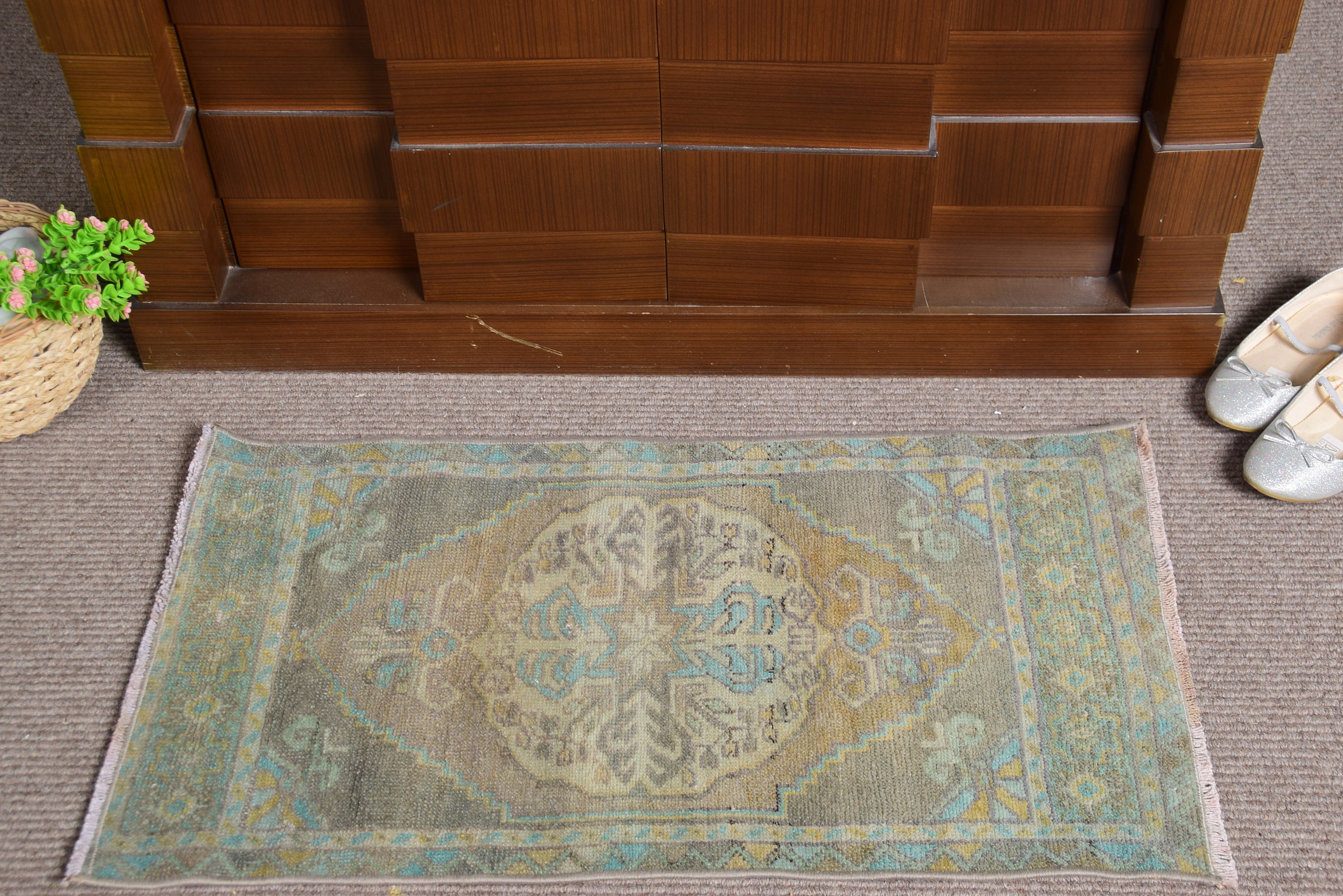 Car Mat Rug, Bedroom Rug, Vintage Rugs, Oushak Rug, Home Decor Rug, Green Oushak Rugs, Rugs for Entry, Turkish Rug, 1.5x2.7 ft Small Rugs