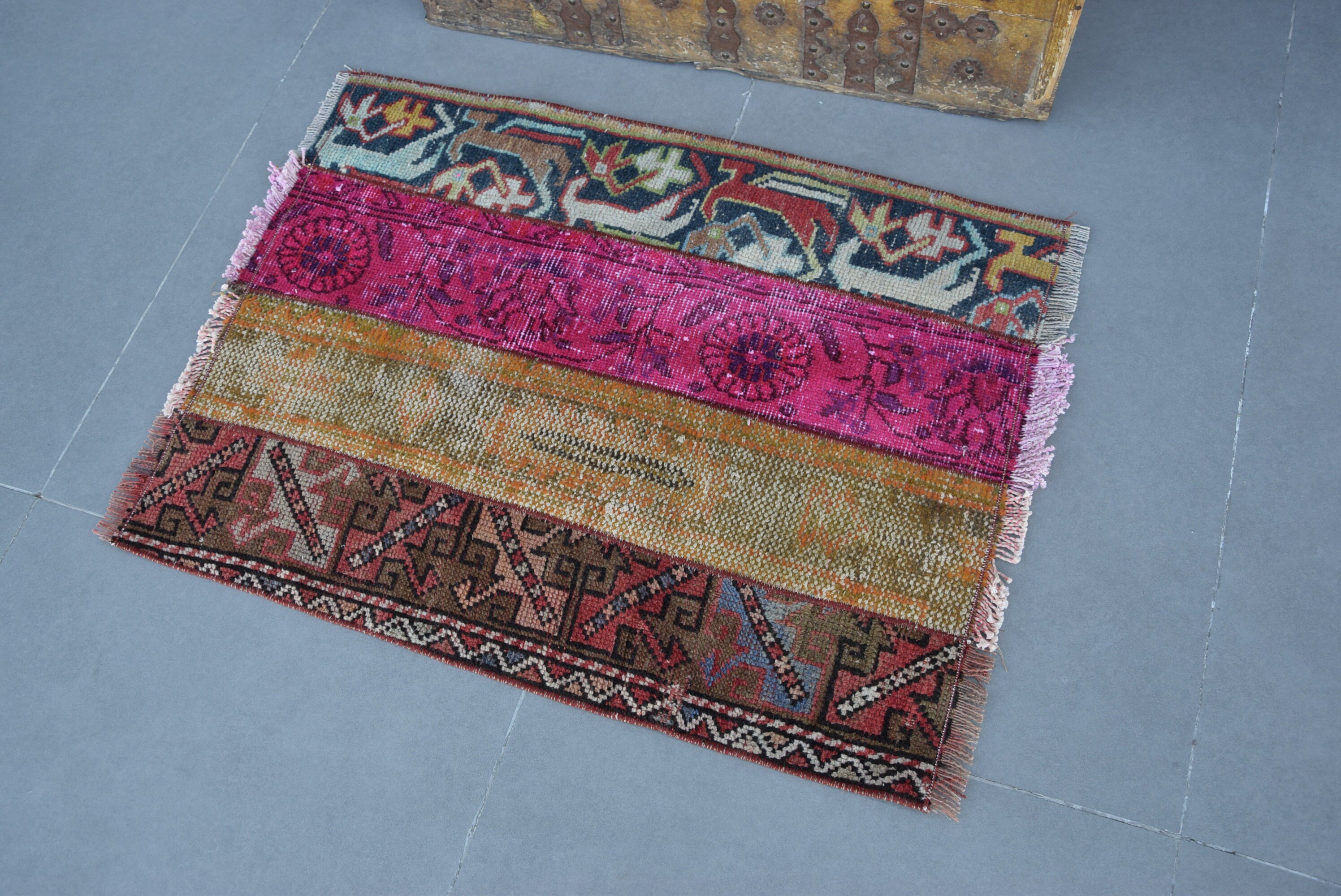 Antique Rugs, Car Mat Rug, Pink Wool Rug, Nursery Rugs, Turkish Rugs, Rugs for Car Mat, 2.2x2.8 ft Small Rugs, Moroccan Rug, Vintage Rug