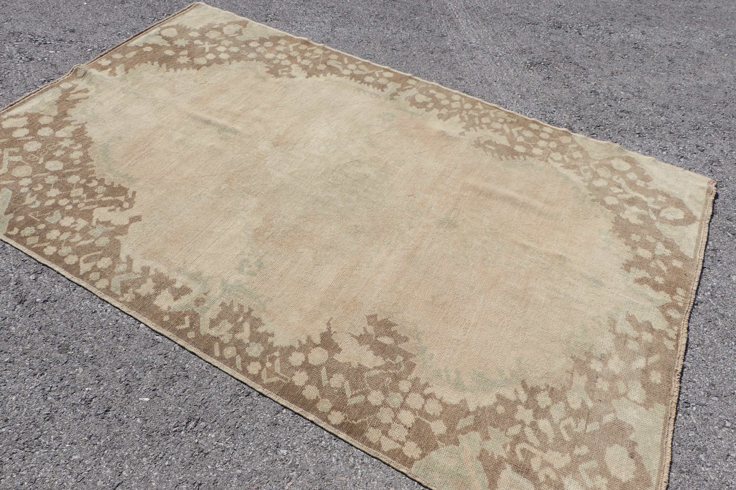 Beige Wool Rug, Living Room Rug, 5x7.7 ft Area Rug, Vintage Rug, Turkish Rug, Floor Rug, Vintage Decor Rug, Rugs for Bedroom, Kitchen Rug