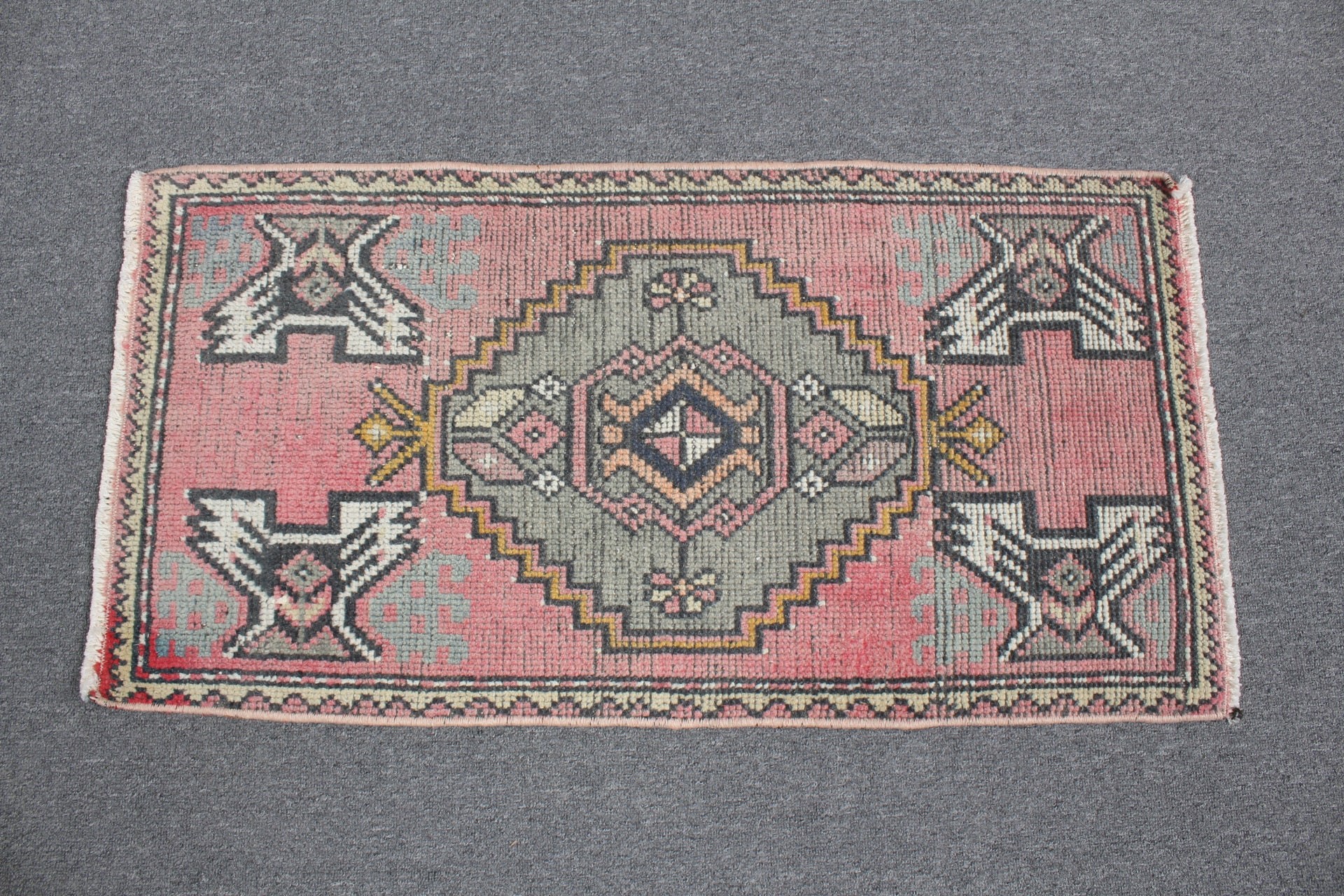 Bath Rug, Cool Rug, Home Decor Rug, Old Rug, Car Mat Rugs, Rugs for Door Mat, Pink Wool Rug, Turkish Rug, 1.6x3.1 ft Small Rug, Vintage Rug