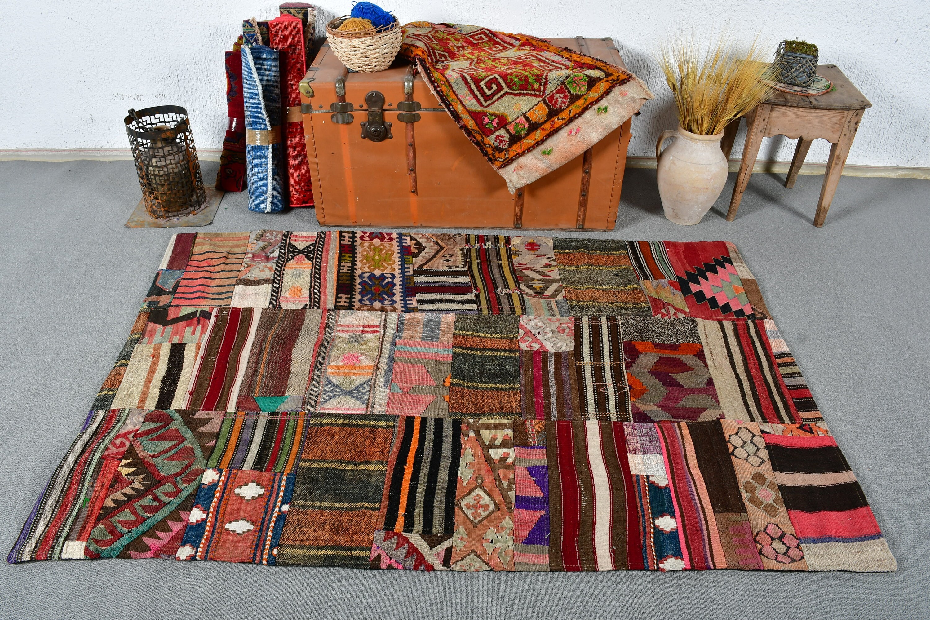 Turkish Rug, Vintage Rugs, Rugs for Nursery, Brown Oushak Rug, Bedroom Rugs, Kitchen Rug, 4x5.8 ft Accent Rug, Decorative Rugs, Wool Rug
