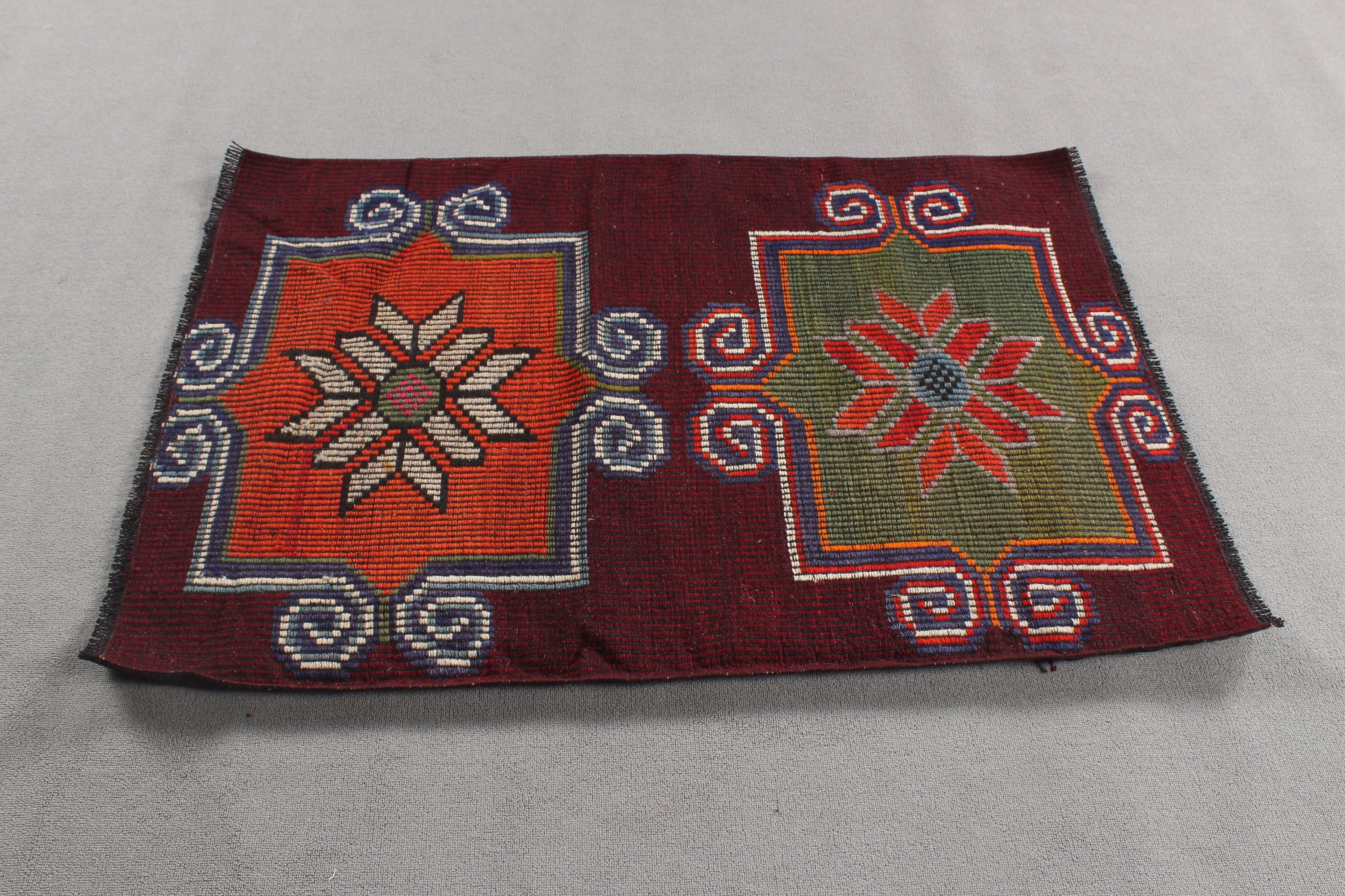 Türk Halıları, Yer Halısı, Geometrik Halılar, Giriş Halıları, Araba Paspas Halısı, Mor Yatak Odası Halısı, Vintage Halı, 3x4.3 ft Küçük Halılar, Kilim