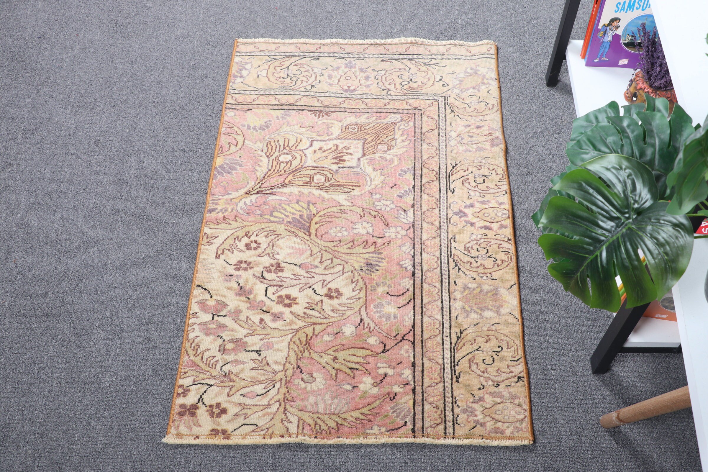 Art Rug, 2x3 ft Small Rug, Moroccan Rugs, Bedroom Rug, Home Decor Rug, Pink Floor Rug, Vintage Rug, Entry Rug, Rugs for Entry, Turkish Rug