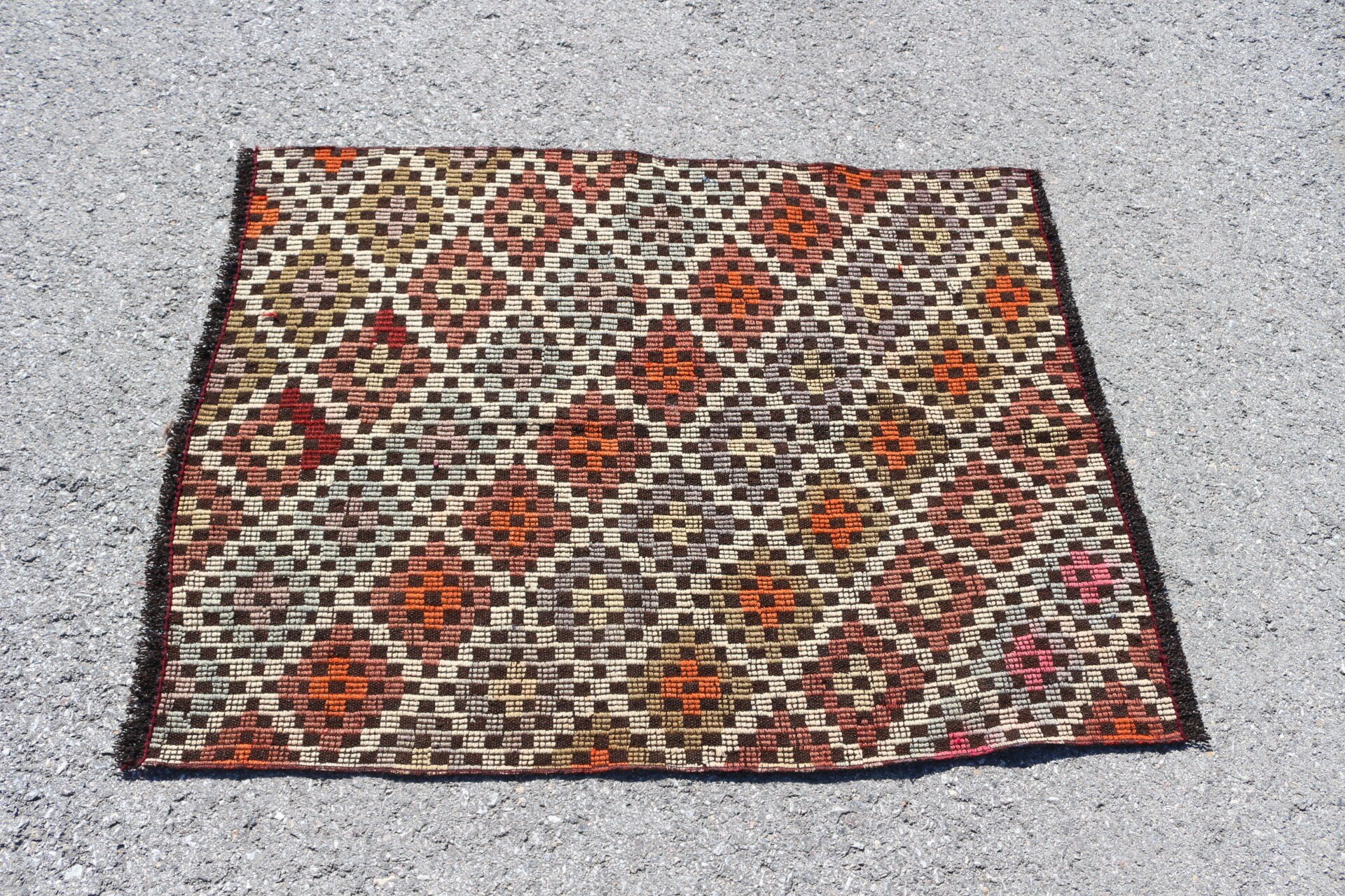 Nostaljik Kilim, Banyo Kilim, Mutfak Kilim, Kahverengi Serin Kilim, Uşak Kilim, 83x112 cm Küçük Kilim, Yatak odası Kilim, Duvar Kilim