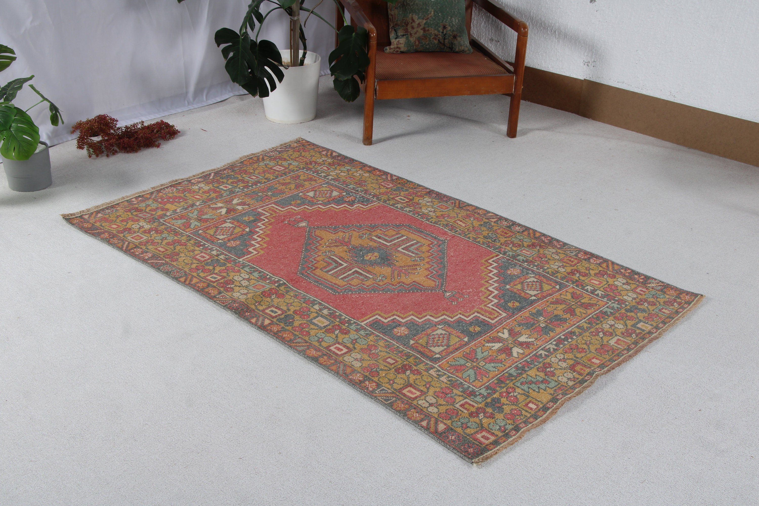 Giriş Halıları, Türk Halısı, Vintage Halı, 3,6x6 ft Vurgulu Halılar, Etnik Halı, Havalı Halı, Vintage Vurgulu Halılar, Kırmızı Mutfak Halıları