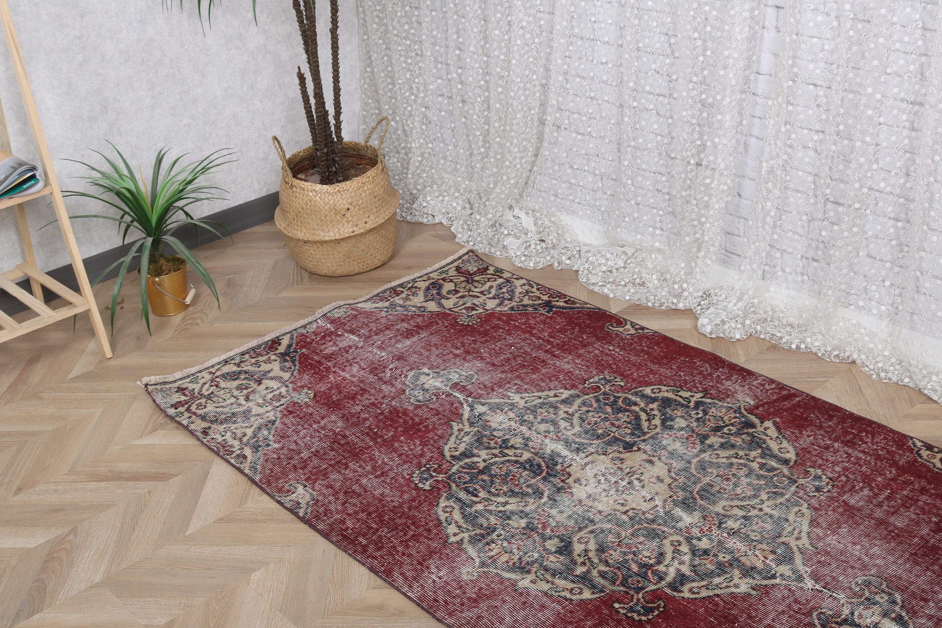 Vintage Halı, Türk Halısı, Dekoratif Halılar, 3.3x6.8 ft Vurgulu Halılar, Antika Halılar, Egzotik Halılar, Yatak Odası Halıları, Yatak Odası Halıları, Kırmızı Soğuk Halılar