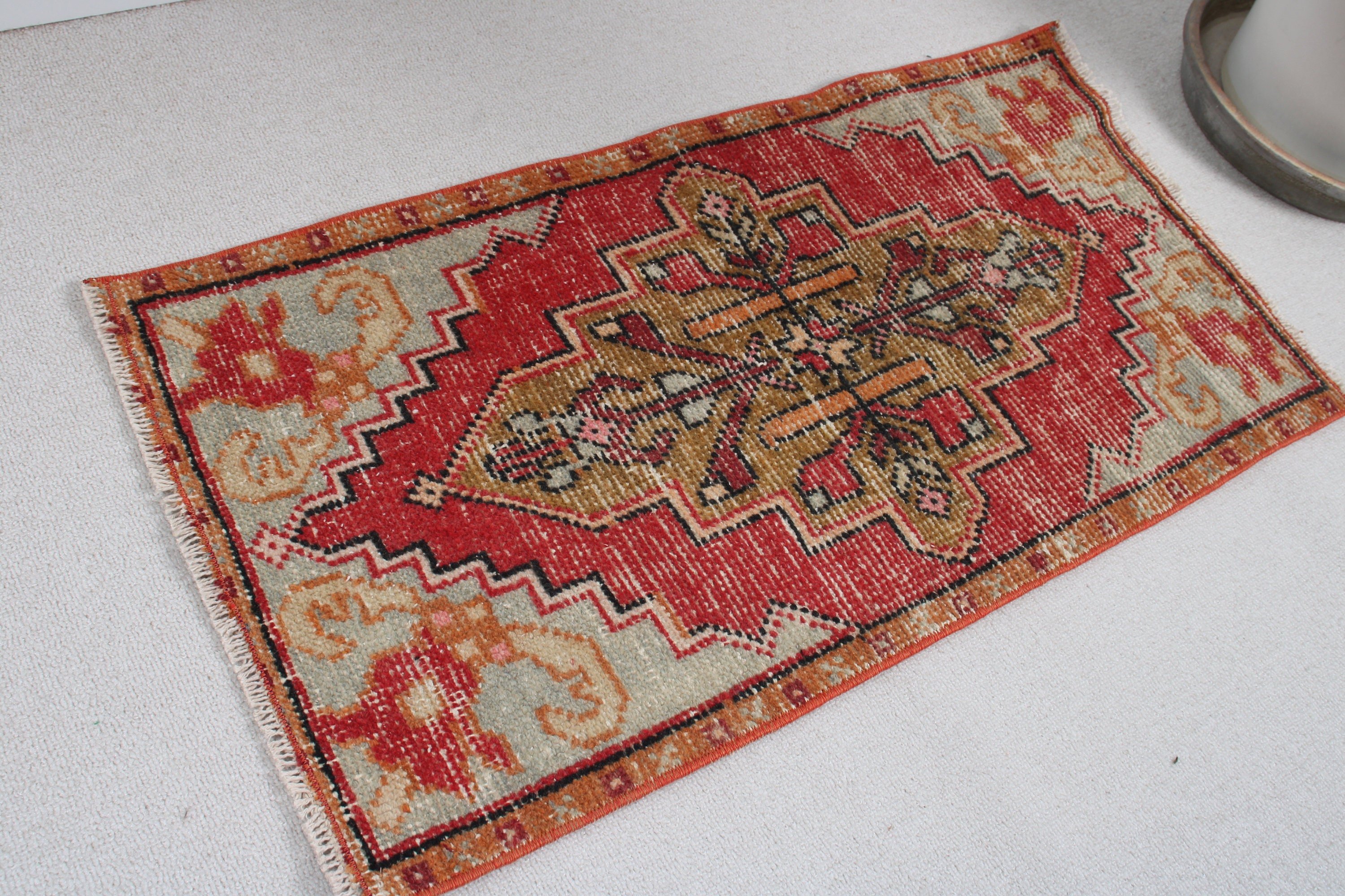 Boho Halı, 1.6x3 ft Küçük Halılar, Türk Halıları, Yün Halılar, Küçük Boho Halı, Küçük Vintage Halılar, Ofis Halıları, Kırmızı Geometrik Halılar, Vintage Halılar