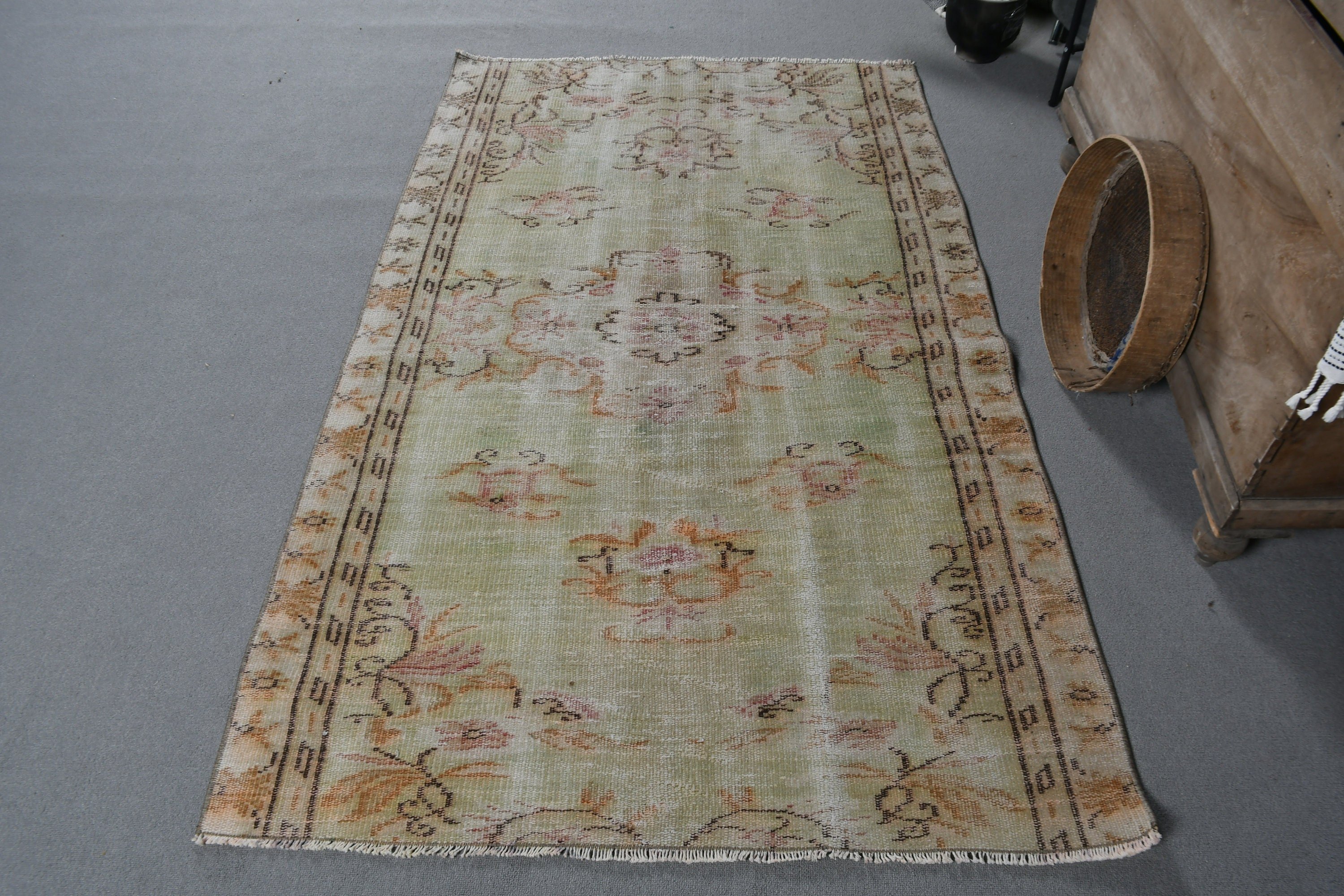 Cute Rug, Green Bedroom Rug, Vintage Rug, Turkish Rug, 3.8x5.8 ft Accent Rugs, Entry Rug, Oriental Rugs, Kitchen Rug, Rugs for Kitchen