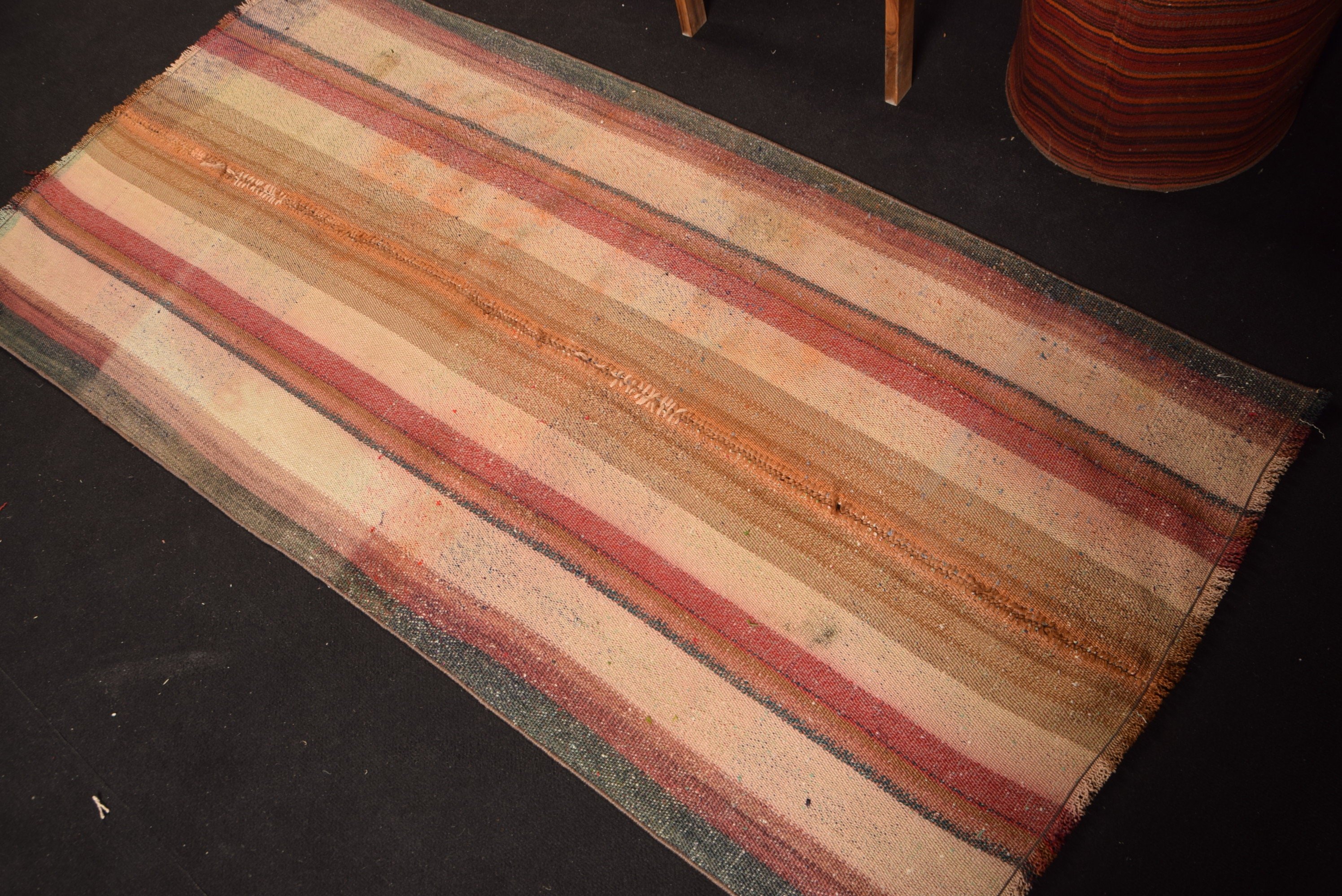 Mutfak Halısı, Vintage Halı, Kilim, Giriş Halısı, 3,1x6,5 ft Vurgu Halısı, Yer Halıları, Oryantal Halı, Türk Halısı, Anadolu Halıları, Kırmızı Yün Halılar