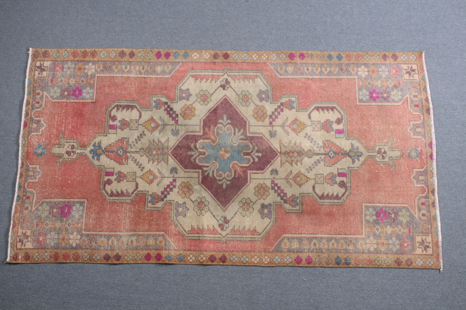 Vintage Rugs, Dining Room Rug, Muted Rug, Home Decor Rugs, 4.7x8.8 ft Large Rug, Salon Rugs, Turkish Rug, Red Cool Rug