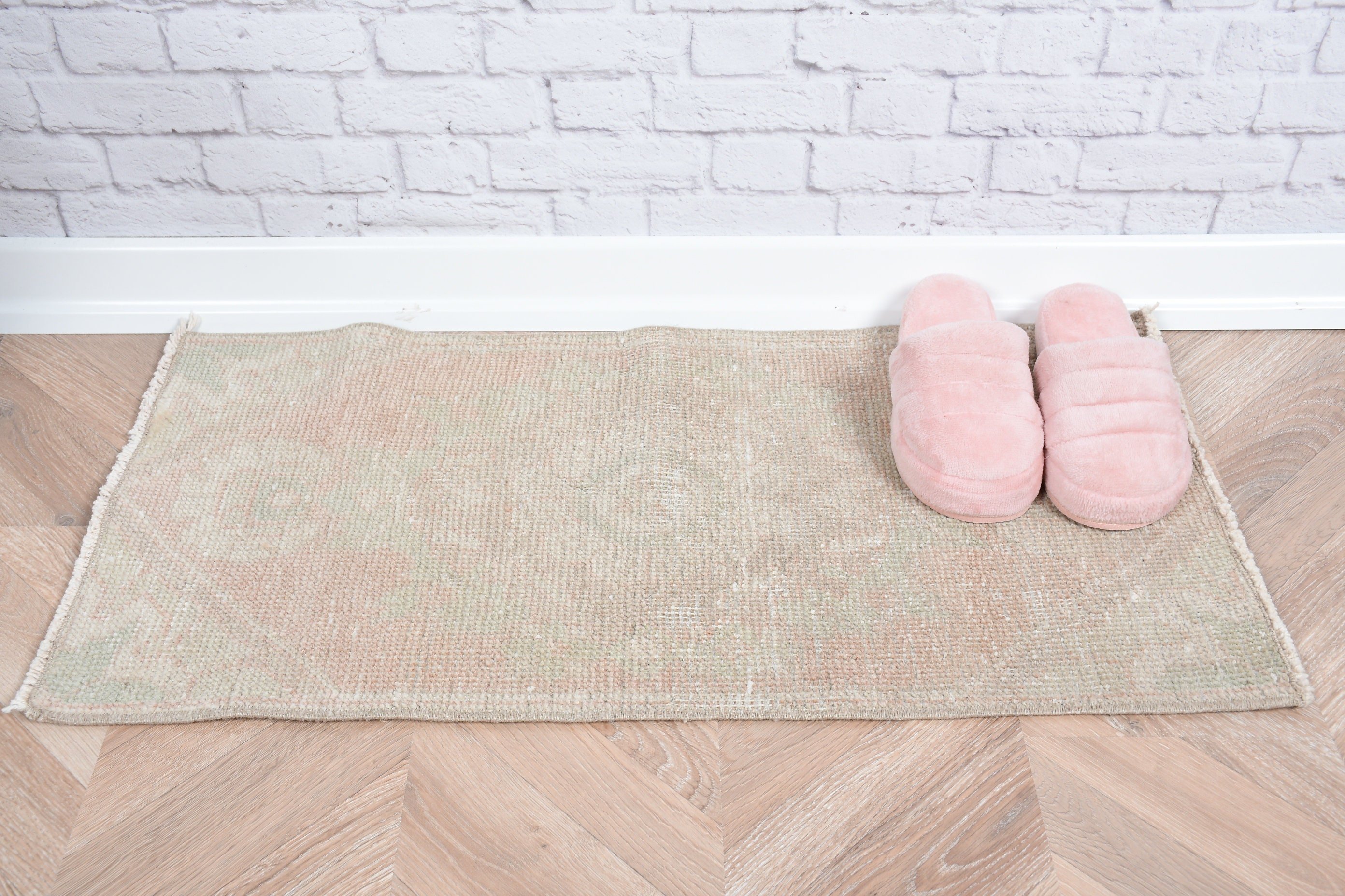Moroccan Rug, Vintage Rugs, Orange Oriental Rug, Bath Rug, Bathroom Rug, Turkish Rugs, 1.3x2.6 ft Small Rugs, Floor Rugs, Rugs for Nursery