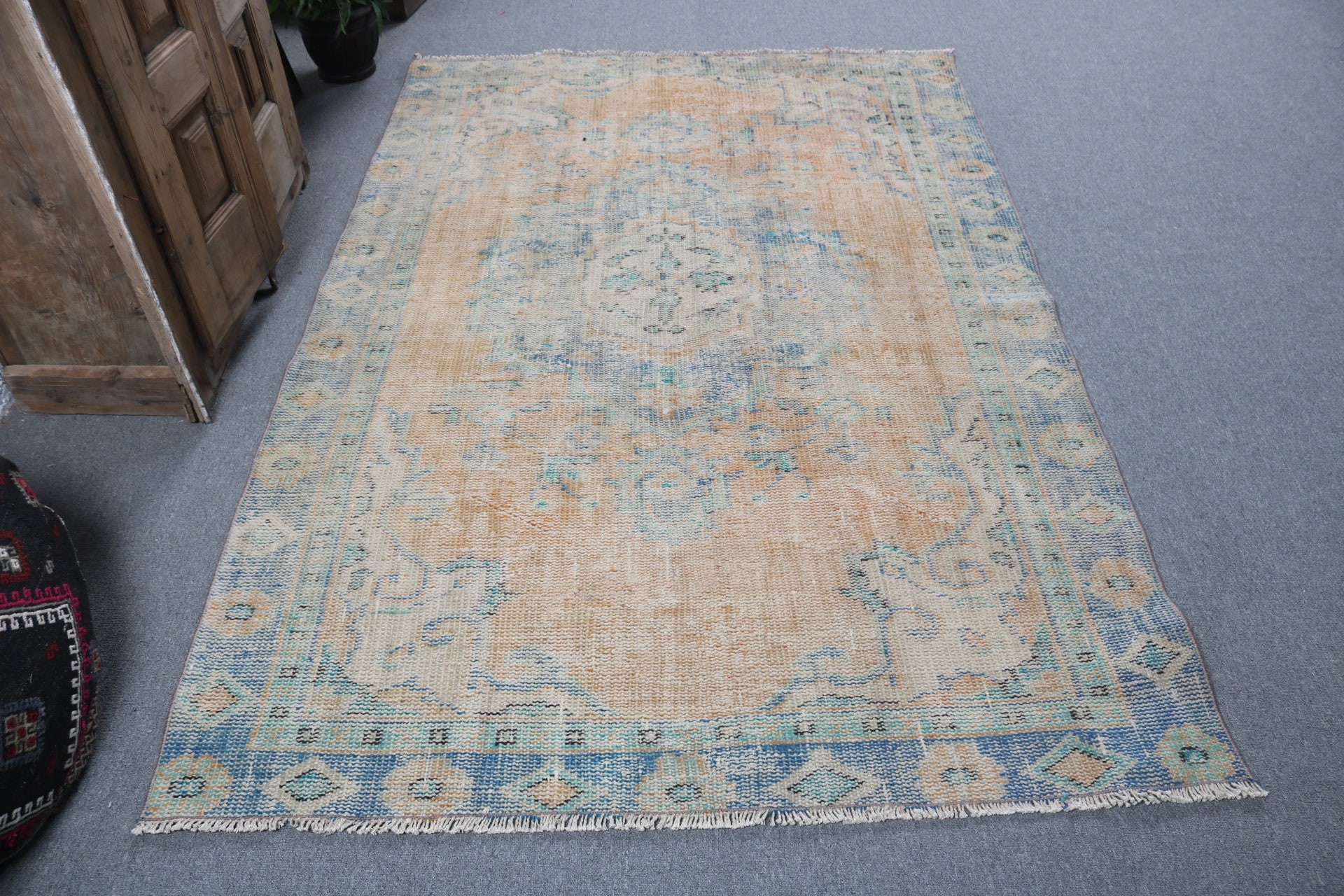 Turuncu Geometrik Halı, Yatak Odası Halısı, Yemek Odası Halıları, 4.8x7.3 ft Alan Halısı, Türk Halıları, Anadolu Halıları, Vintage Halı