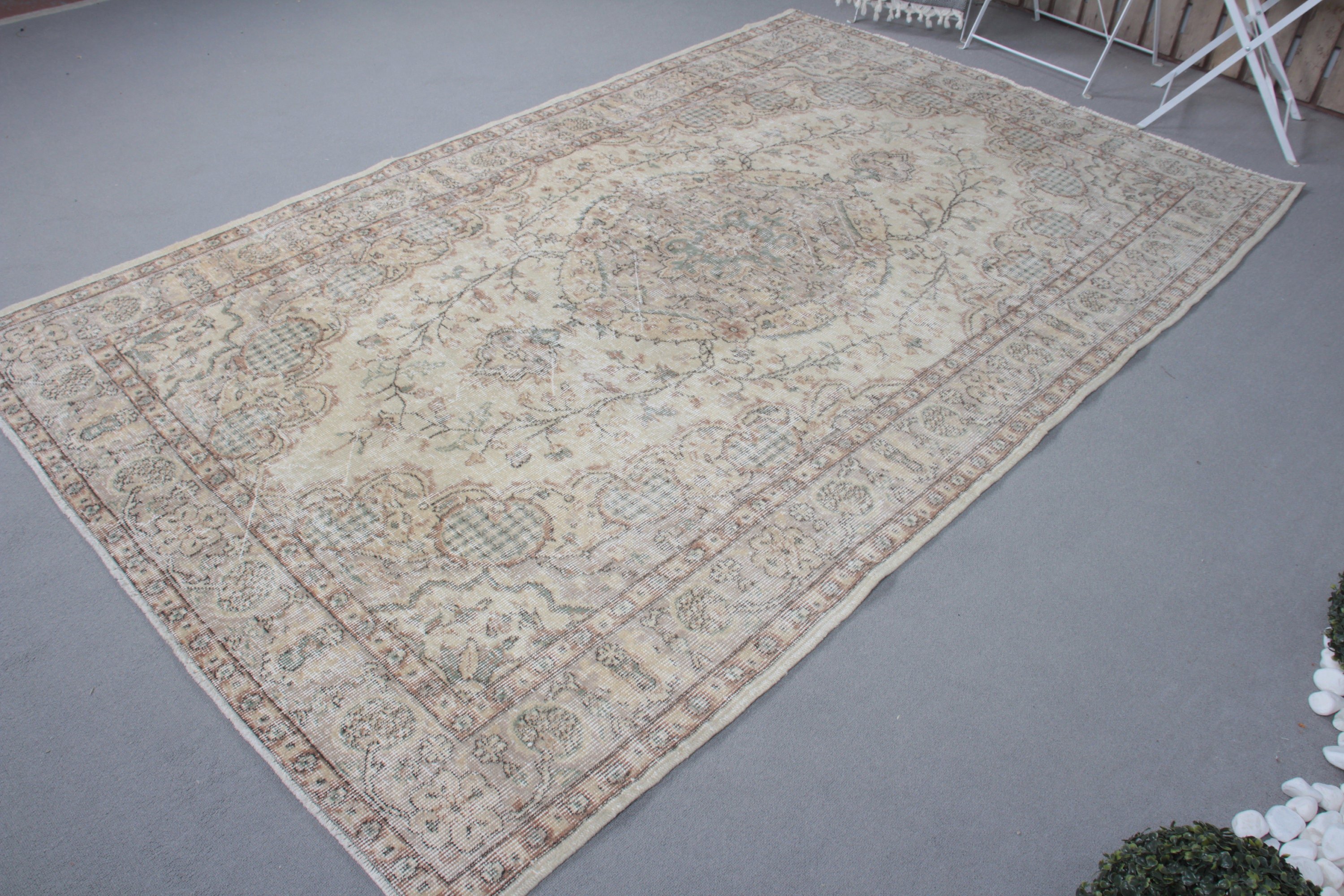 Salon Rug, 5.4x8.7 ft Large Rug, Rugs for Salon, Kitchen Rug, Turkish Rug, Floor Rug, Beige Antique Rug, Dining Room Rug, Vintage Rug