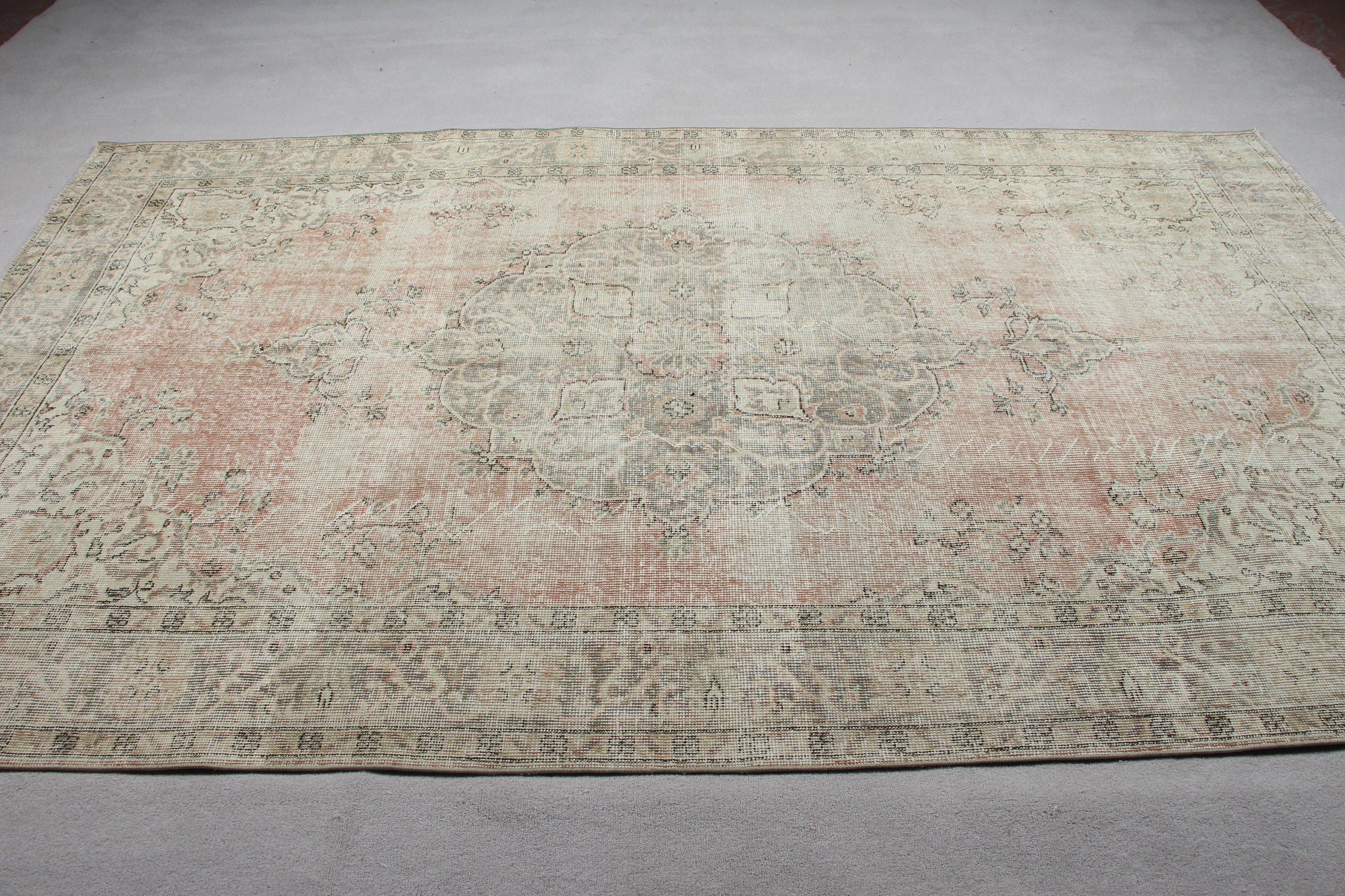 Bedroom Rug, Salon Rug, 5.8x9.8 ft Large Rug, Floor Rug, Turkish Rug, Anatolian Rug, Orange Oushak Rug, Rugs for Salon, Vintage Rug