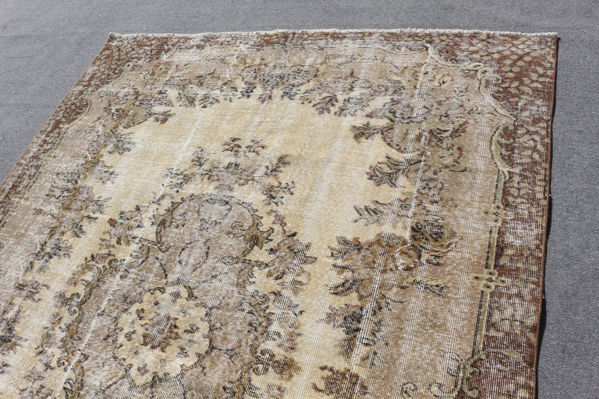 Cool Rugs, Bedroom Rug, Turkish Rug, 6.7x9.3 ft Large Rugs, Eclectic Rug, Dining Room Rug, Beige Floor Rug, Vintage Rug