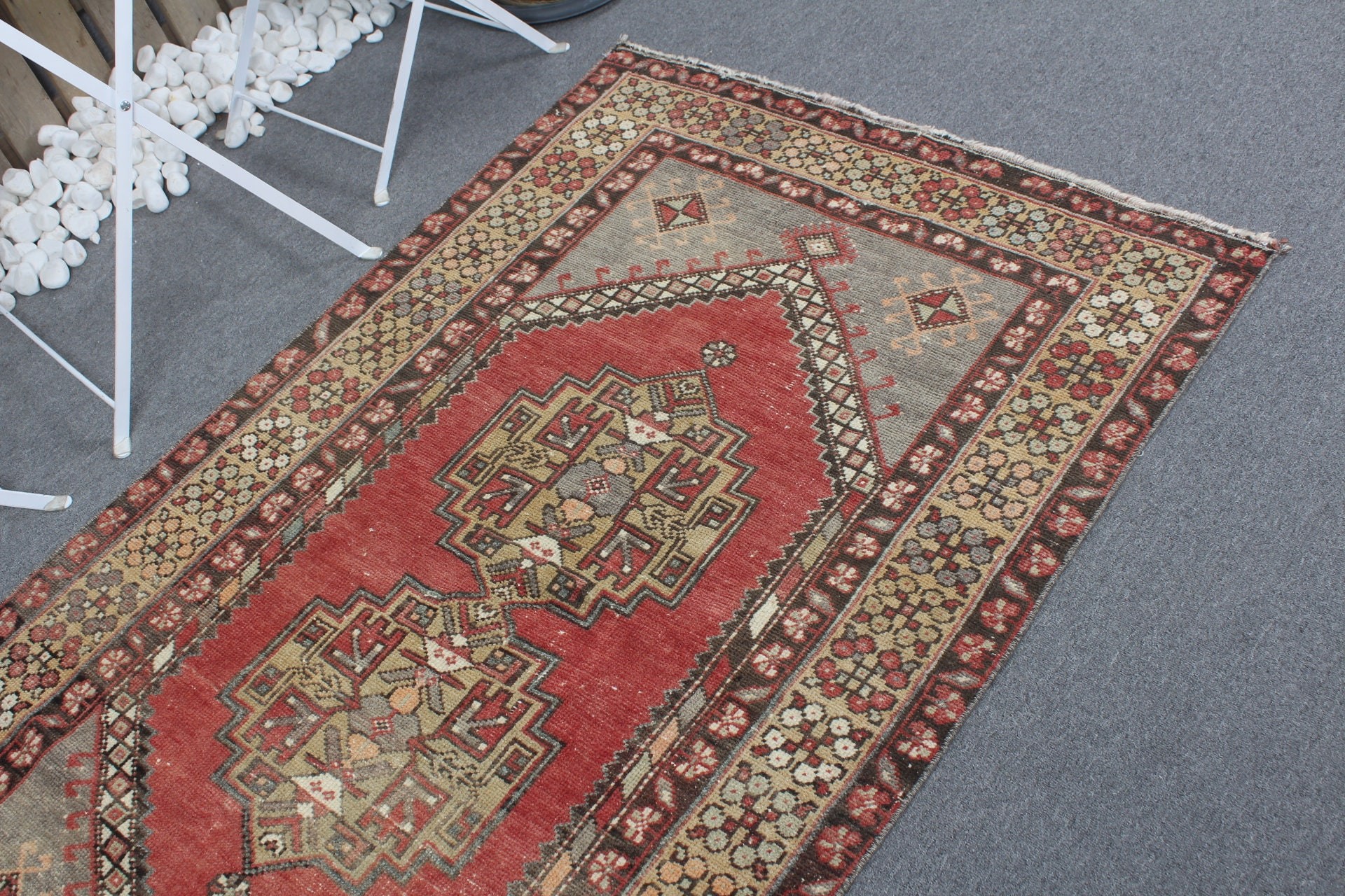 Vintage Halı, 3,3x5,8 ft Aksan Halısı, Türk Halıları, Çocuk Odası Halıları, Giriş Halısı, Kırmızı Soğuk Halı, Çocuk Odası Halıları, Oryantal Halı, Fas Halısı