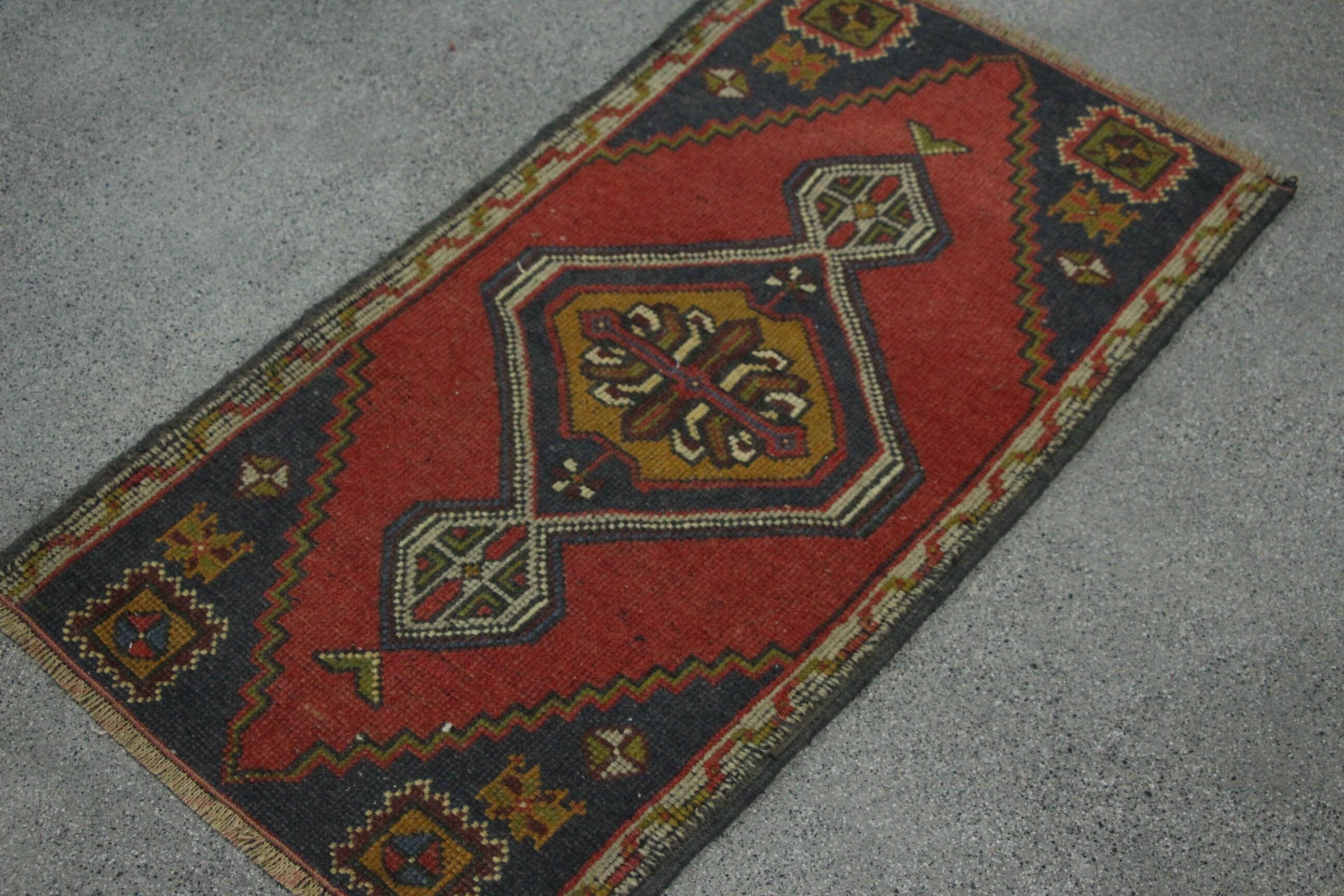 Art Rug, Vintage Rug, Entry Rug, Bedroom Rug, Rugs for Entry, Red Bedroom Rugs, Oushak Rug, Kitchen Rug, Turkish Rug, 1.6x2.9 ft Small Rugs