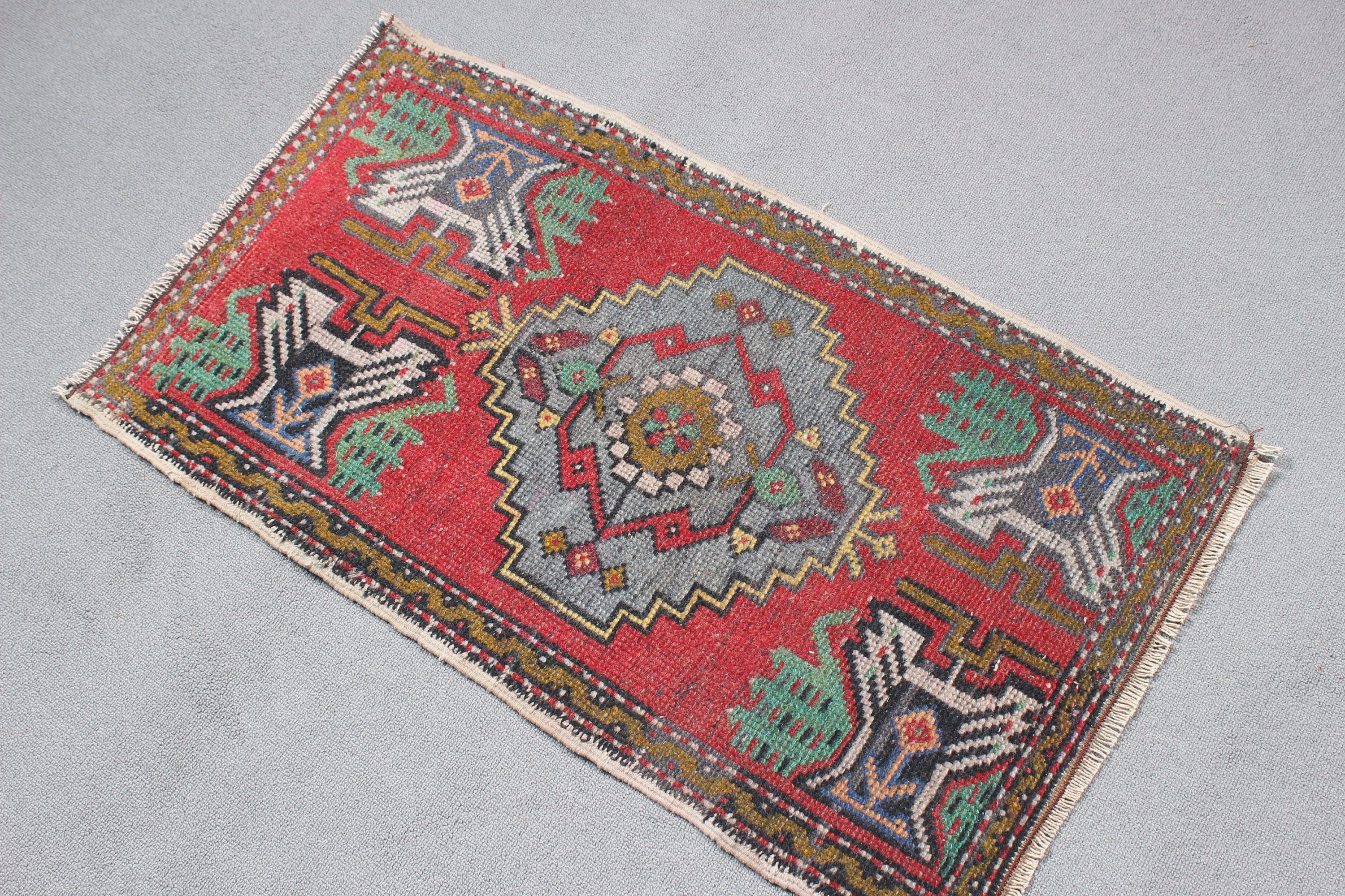 Kırmızı Mutfak Halısı, Kapı Paspası Halısı, 1.7x3 ft Küçük Halı, Çocuk Halısı, Küçük Boho Halıları, El Dokuma Halısı, Yer Halıları, Vintage Halı, Türk Halıları