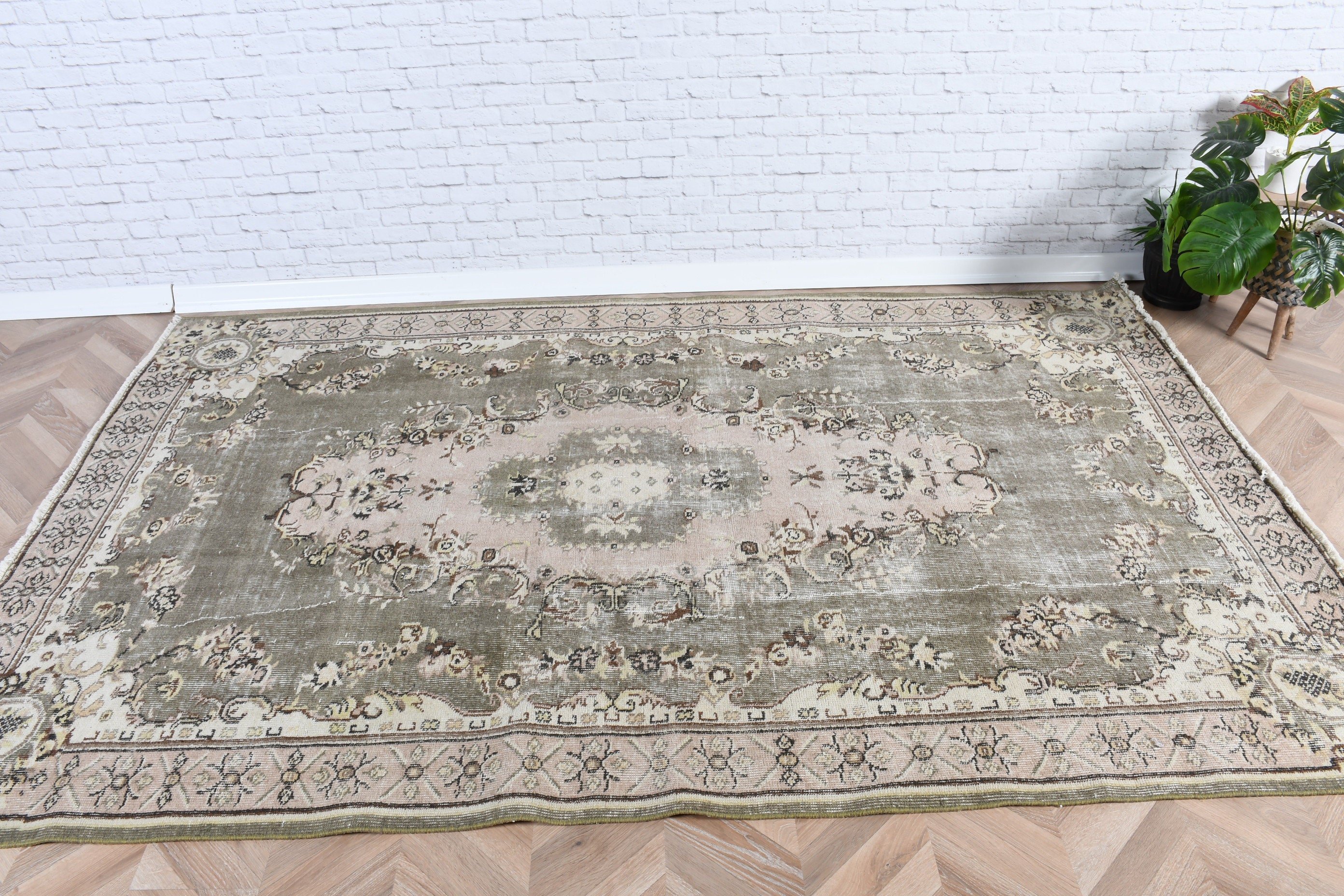 Aesthetic Rugs, Turkish Rug, Vintage Rug, Large Oushak Rugs, Kitchen Rug, 5.5x8.4 ft Large Rug, Beige Neutral Rug, Salon Rug