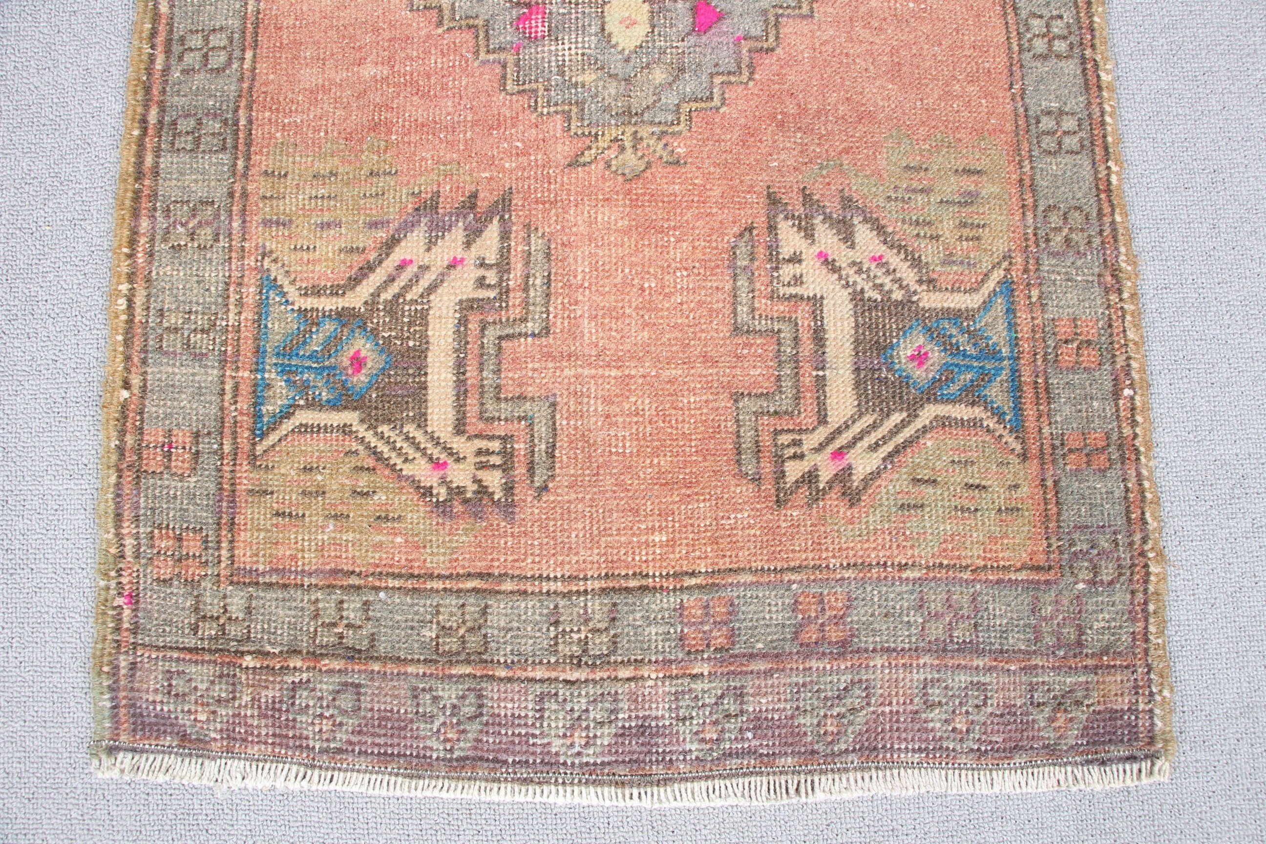 Vintage Halı, 1.7x3.3 ft Küçük Halı, Kahverengi Oushak Halı, Otantik Halı, Türk Halısı, Yatak Odası Halıları, Havalı Halılar, Banyo Halısı, Oryantal Halı