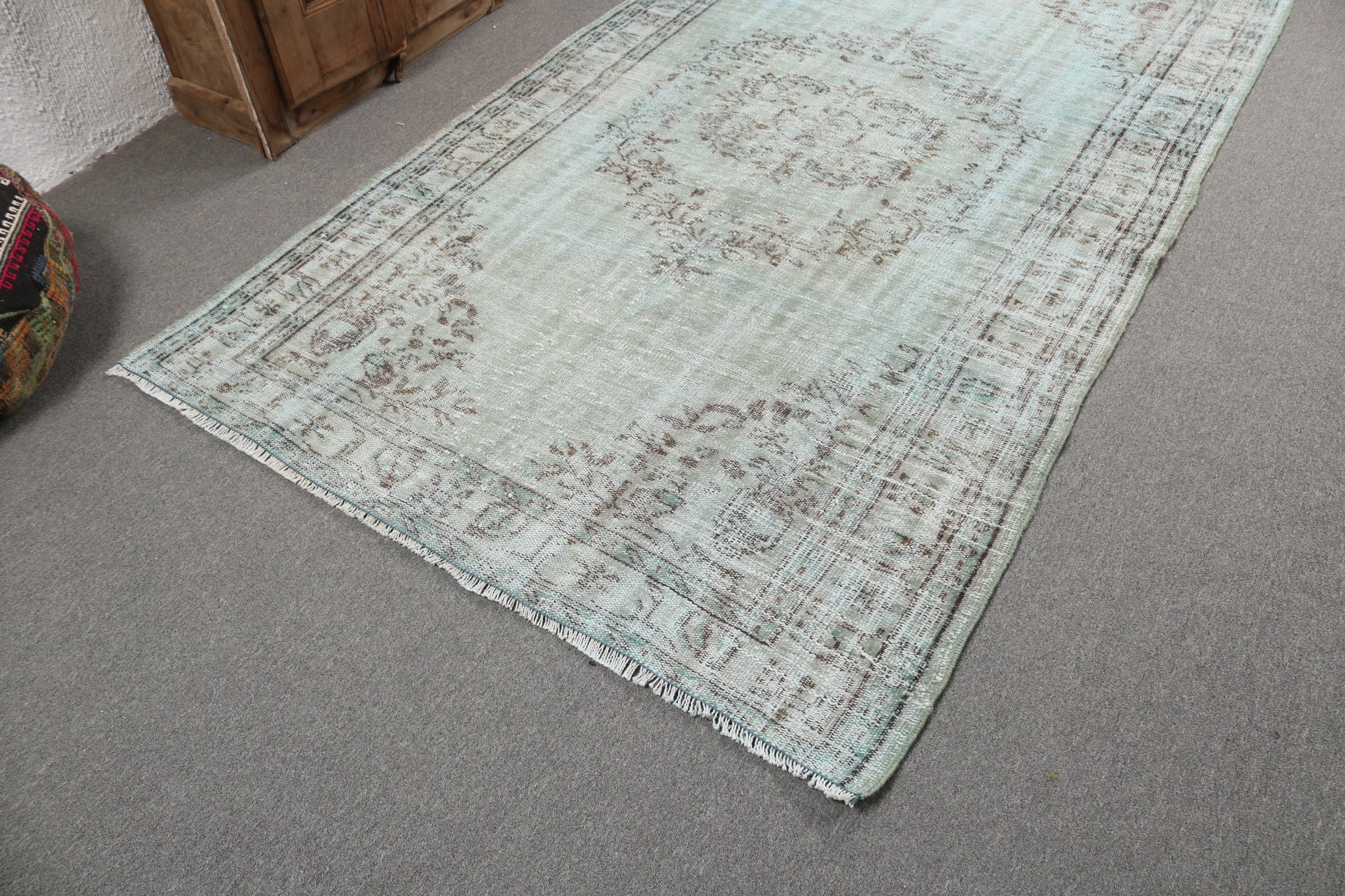 Vintage Rug, Statement Rug, Floor Rug, Office Rug, Turkish Rug, Green Cool Rugs, 5x8.4 ft Large Rug, Living Room Rug, Large Vintage Rug