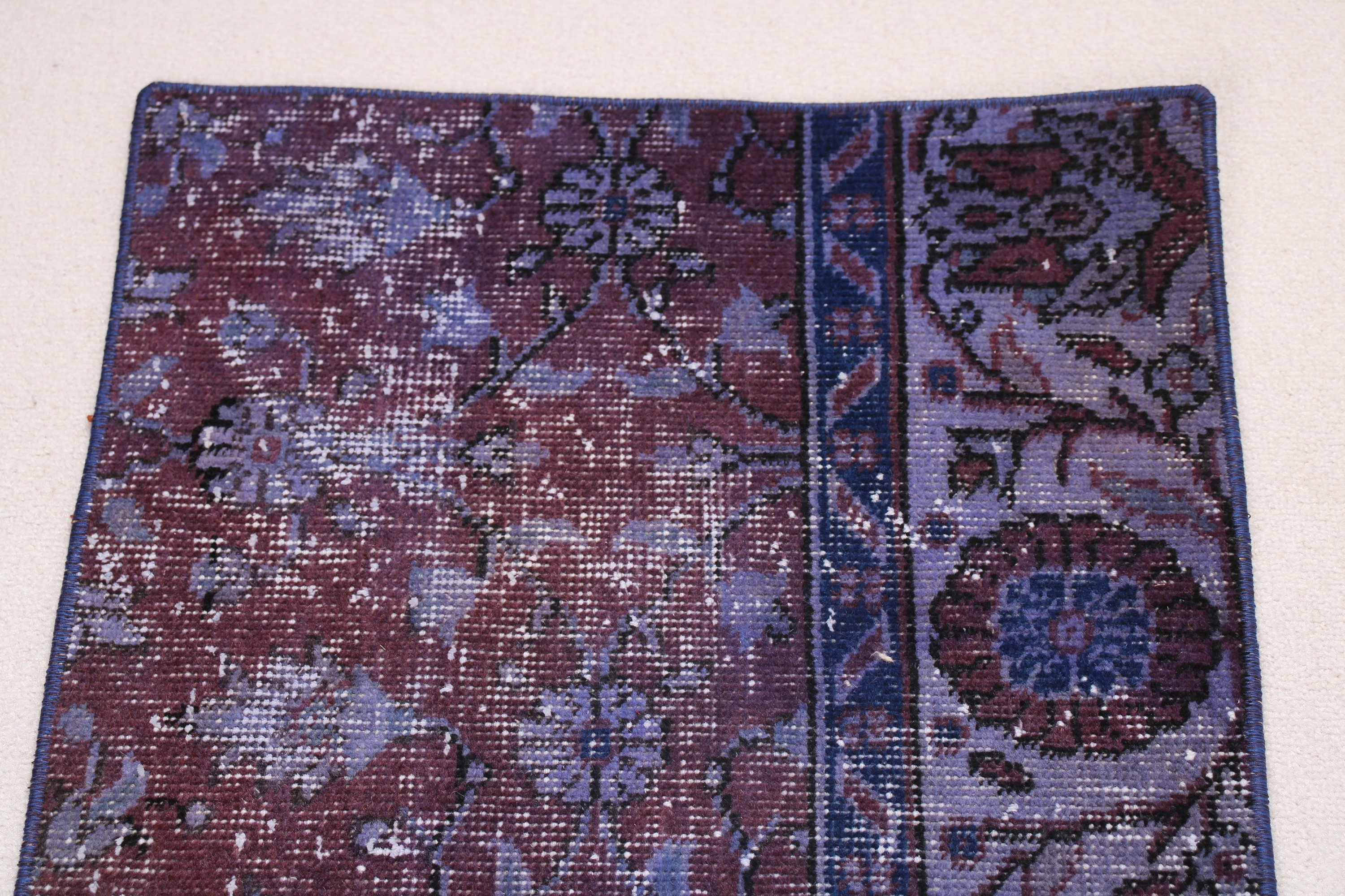 Vintage Halı, Küçük Vintage Halılar, Mor Fas Halıları, Türk Halıları, Paspas Halısı, Geometrik Halı, 1.6x3.2 ft Küçük Halılar, Boho Halı