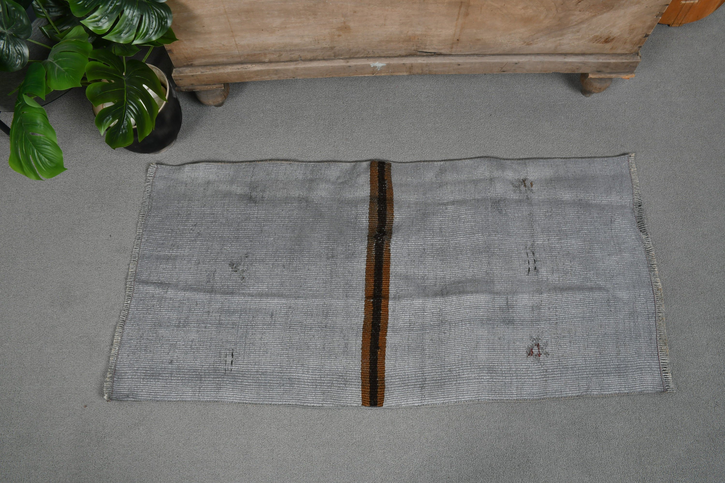 Gray Floor Rugs, Old Rug, Vintage Rug, 1.8x3.7 ft Small Rug, Anatolian Rug, Turkish Rug, Rugs for Entry, Entry Rugs, Wool Rug, Door Mat Rug