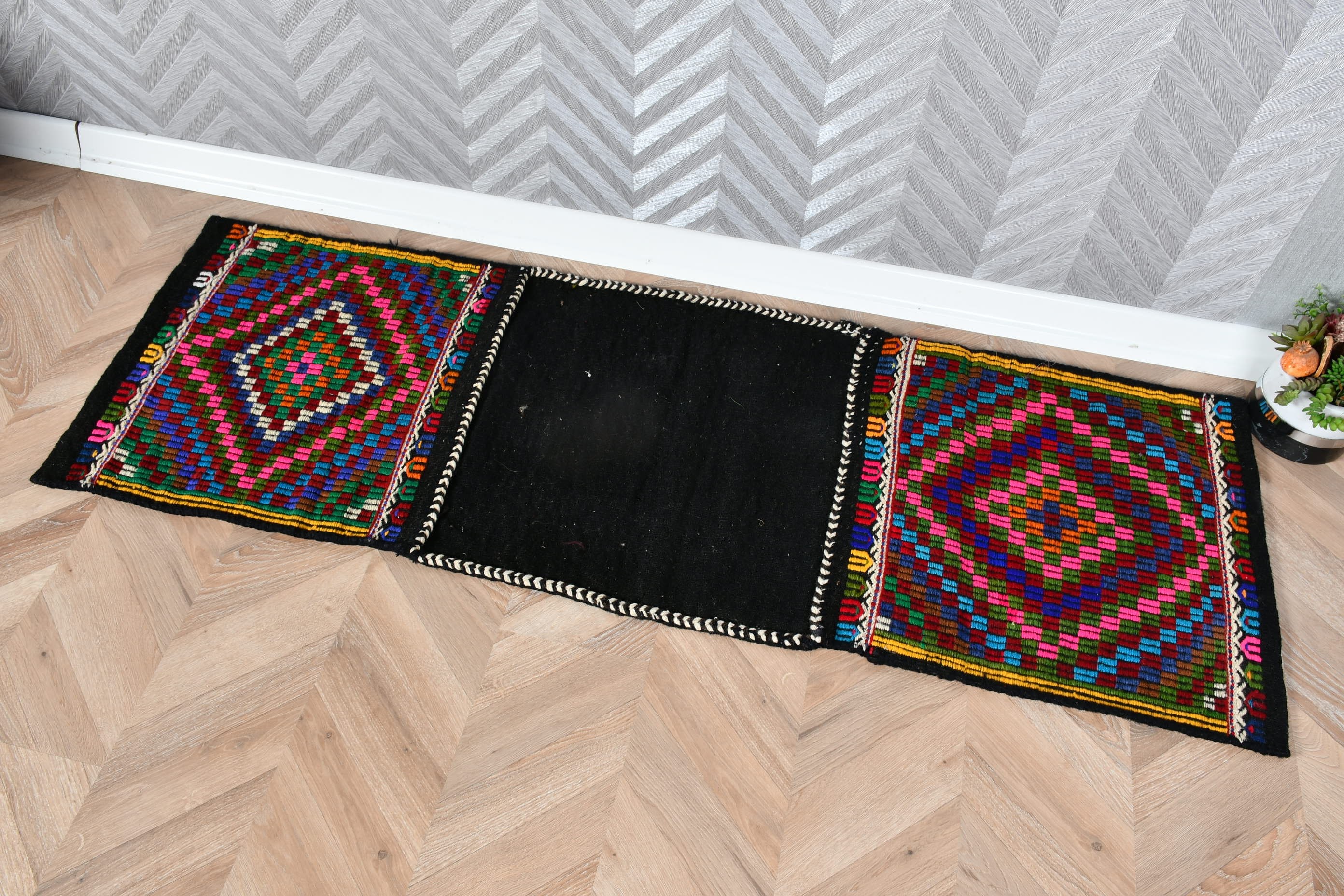 1.8x5.4 ft Runner Halı, Yurt Halısı, Koridor Halısı, Ev Dekorasyonu Halıları, Türk Halıları, Siyah Yatak Odası Halısı, Antika Halı, Vintage Halılar, Runner Halıları