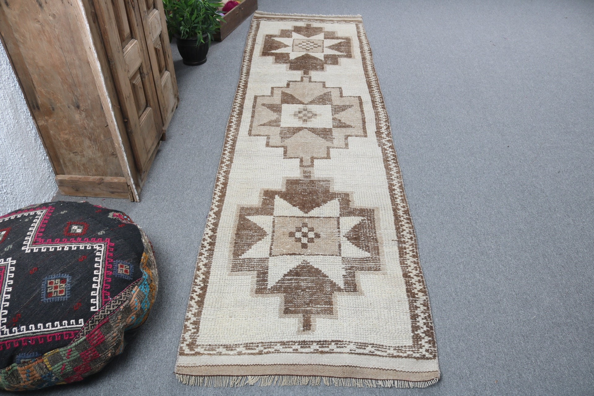 Vintage Halı, 2.7x10 ft Runner Halıları, Bej Lüks Halı, Dış Mekan Halısı, Türk Halısı, Ev Dekor Halıları, Merdiven Halıları, Antika Halılar, Mutfak Halıları