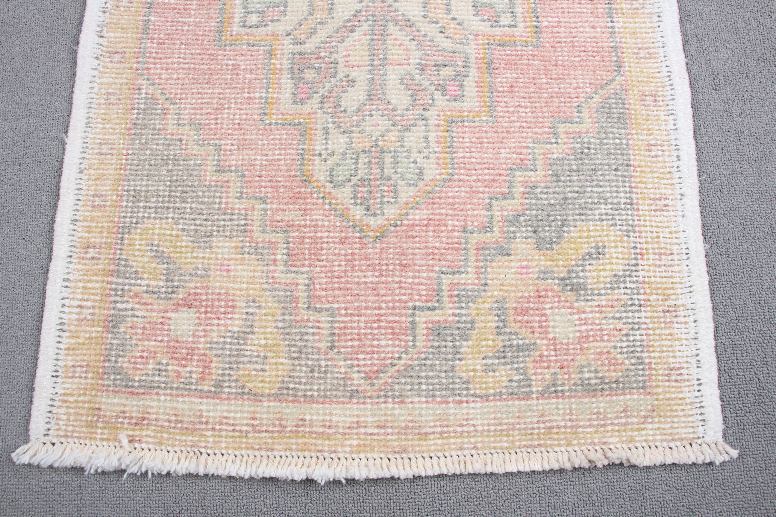 Dorm Rug, Home Decor Rugs, Bathroom Rugs, Oriental Rug, Turkish Rug, Vintage Rug, Wall Hanging Rugs, Beige Oushak Rugs, 1.8x3 ft Small Rug