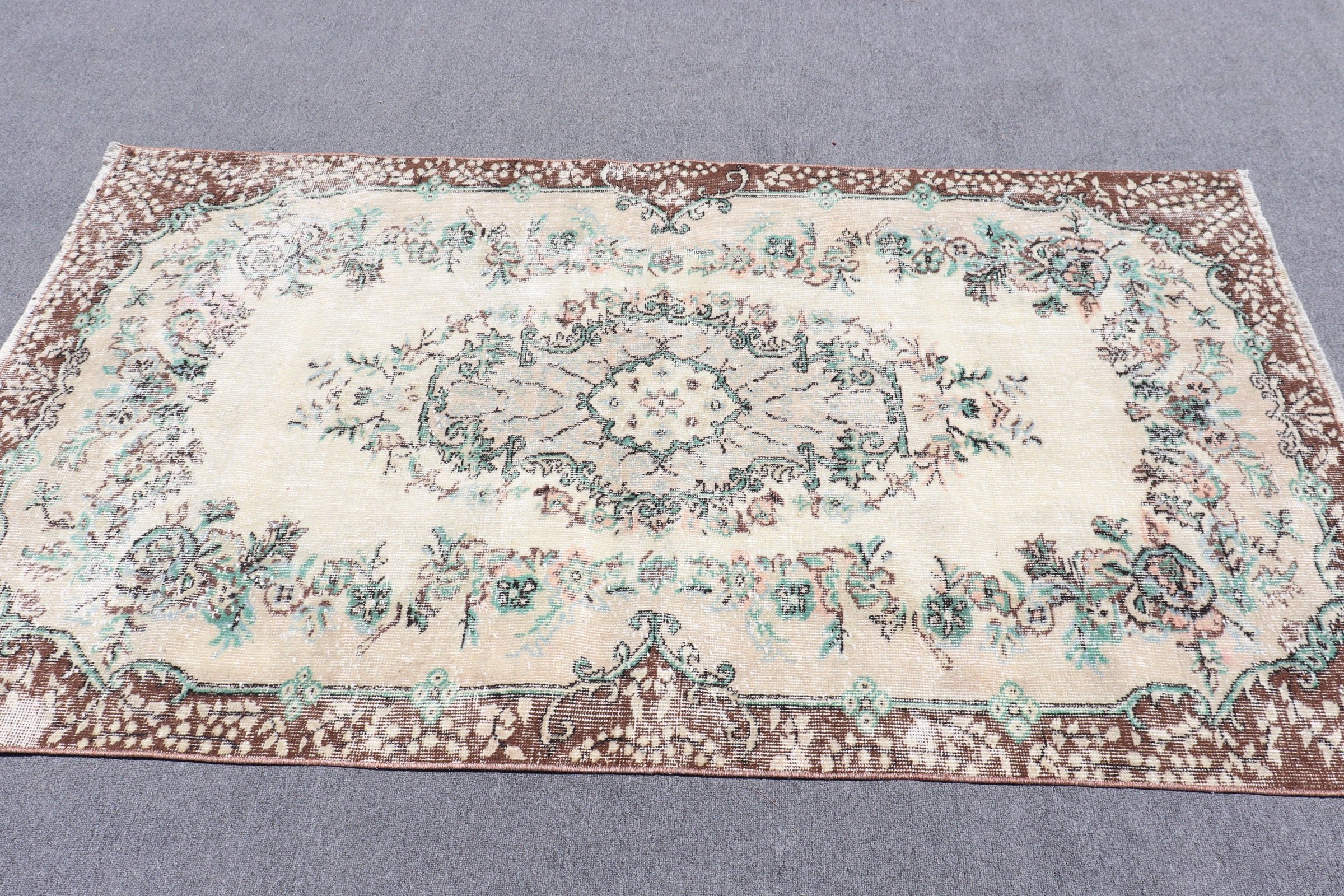 Oriental Rug, Rugs for Nursery, Turkish Rugs, Bedroom Rug, Beige Oriental Rug, Floor Rugs, Antique Rugs, Vintage Rug, 3.9x6.9 ft Area Rug