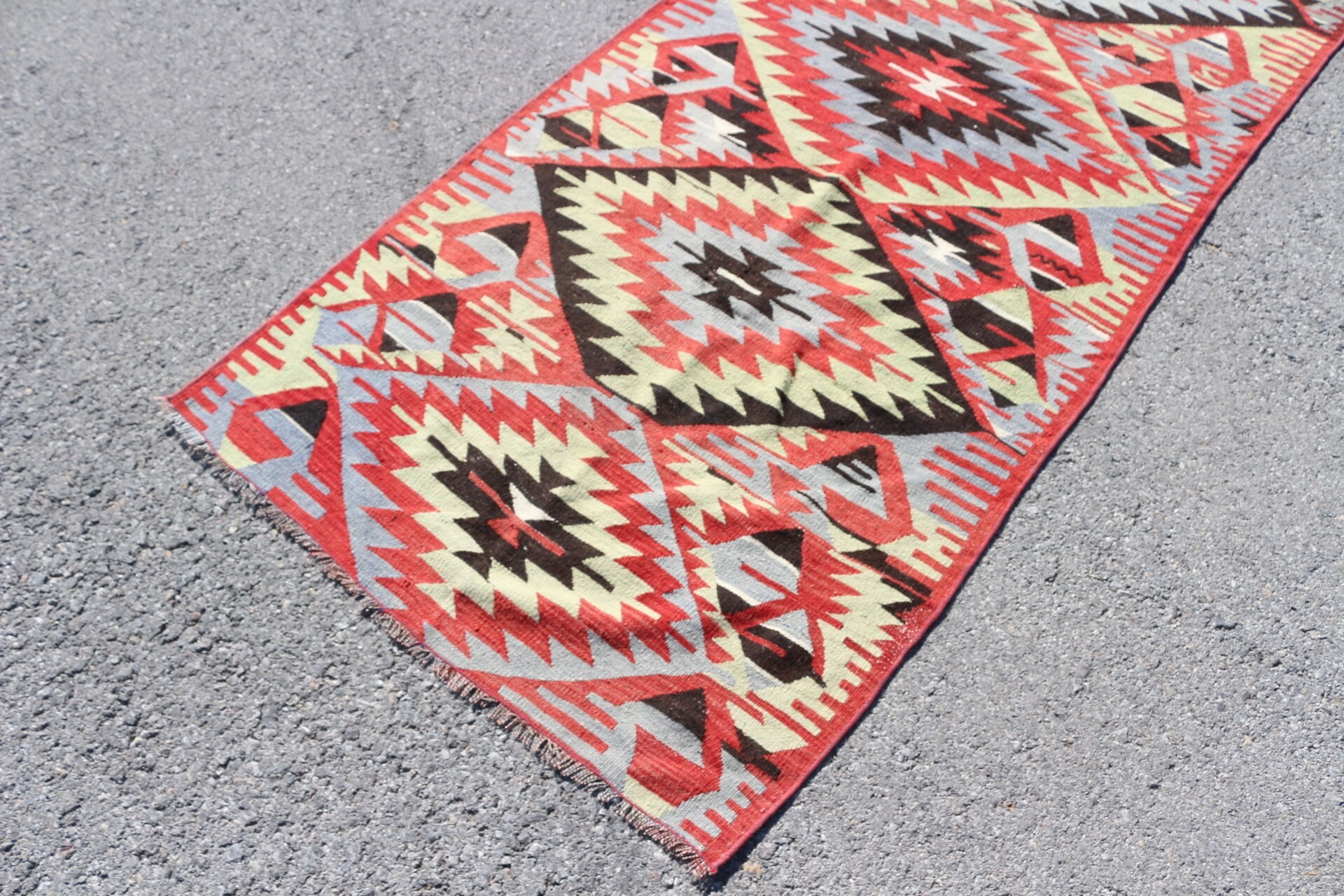 Mutfak Halısı, Türk Halısı, Sanat Halısı, Vintage Halı, 3,2x8,7 ft Runner Halıları, Koridor Halıları, Kırmızı Oryantal Halılar, Oushak Halıları, Kilim