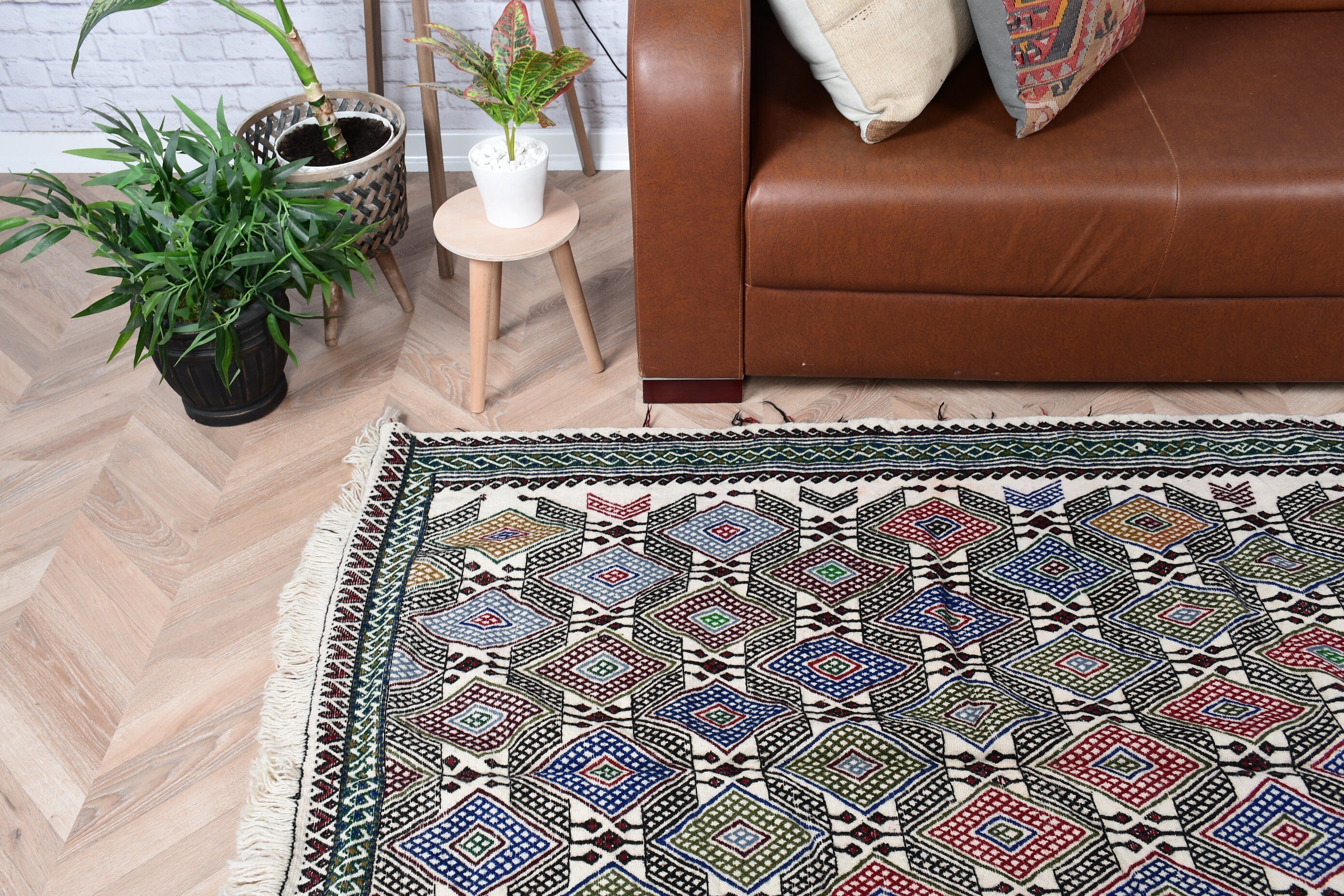 Anadolu Halıları, Eski Halı, 4x5.1 ft Aksan Halıları, Bej Anadolu Halısı, Türk Halıları, Vintage Halılar, Giriş Halıları, Kilim, Yatak Odası Halısı, Yün Halılar