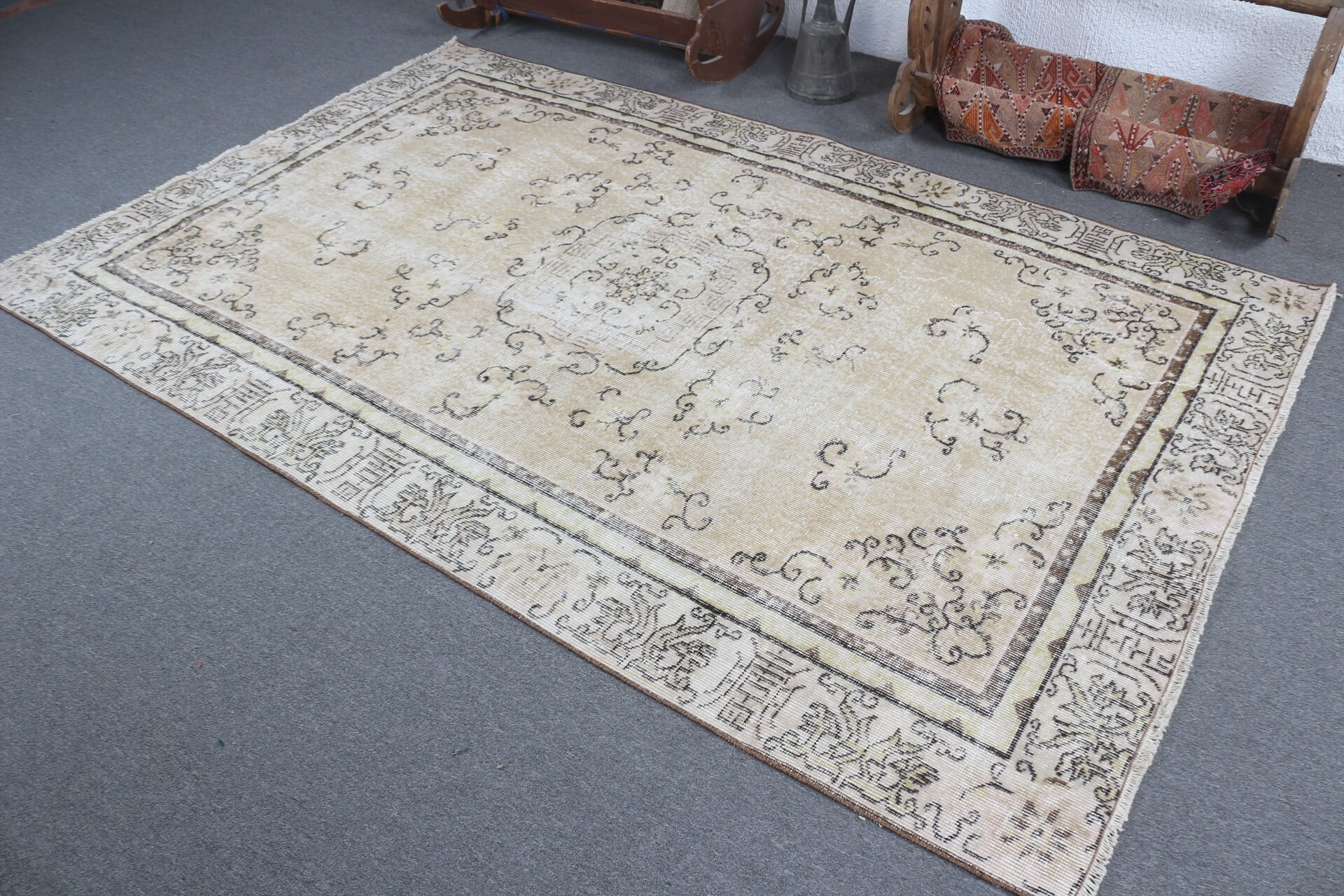 Living Room Rugs, Art Rug, Moroccan Rugs, Beige Kitchen Rug, Vintage Rug, 5.5x8.7 ft Large Rug, Dining Room Rugs, Turkish Rug