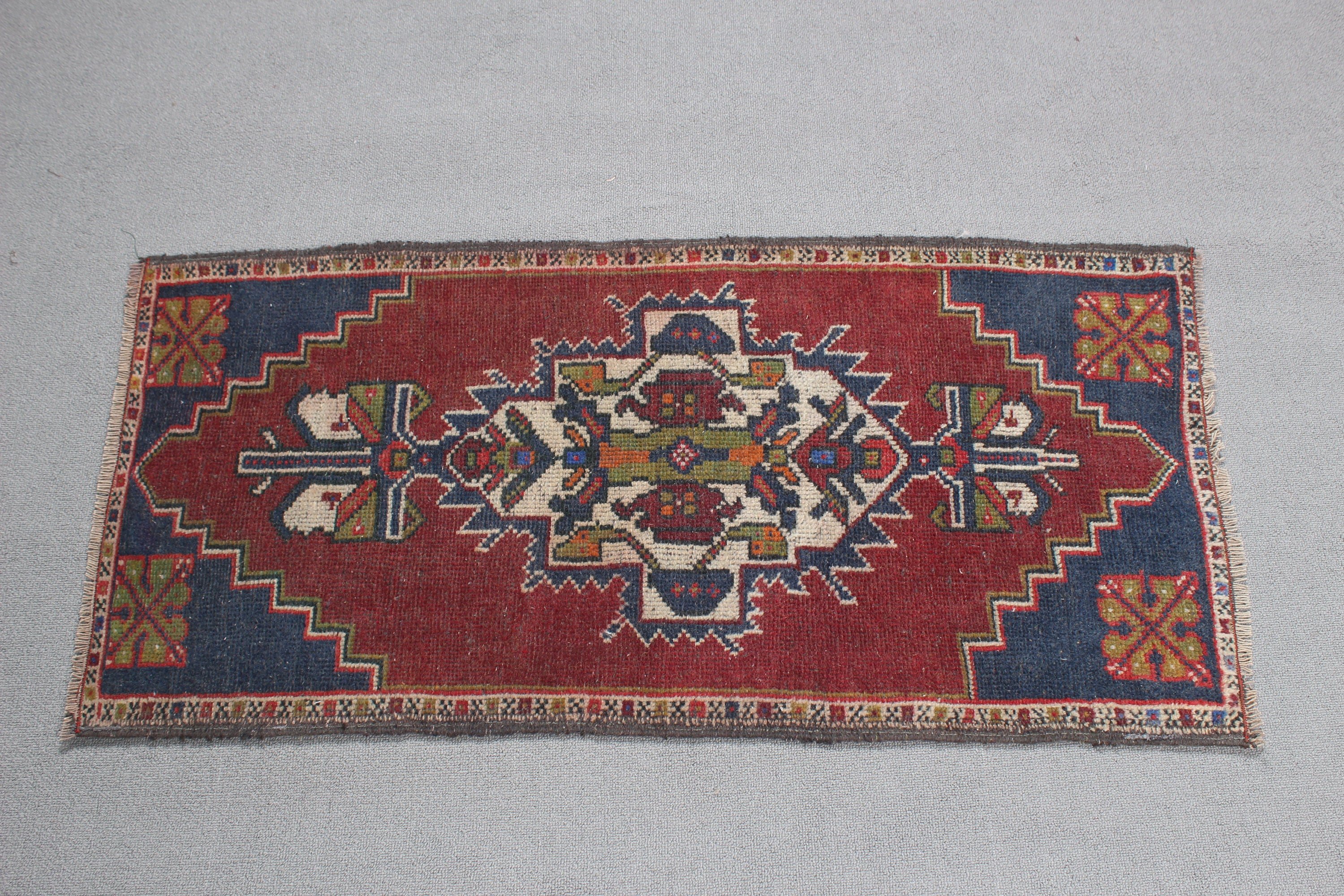 Türk Halıları, Vintage Halılar, Duvara Asılı Halılar, Mor 1.8x3.7 ft Küçük Halılar, Anadolu Halısı, Yer Halıları, Küçük Boho Halıları