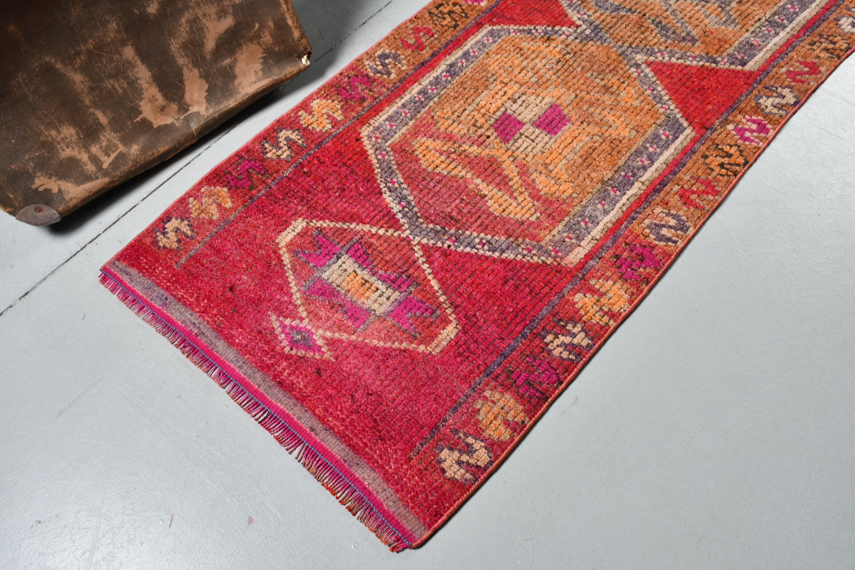 El Dokuma Halı, Türk Halıları, Merdiven Halısı, Vintage Halı, 2,9x8,1 ft Runner Halısı, Oryantal Halı, Koridor Halıları, Kırmızı Antika Halılar