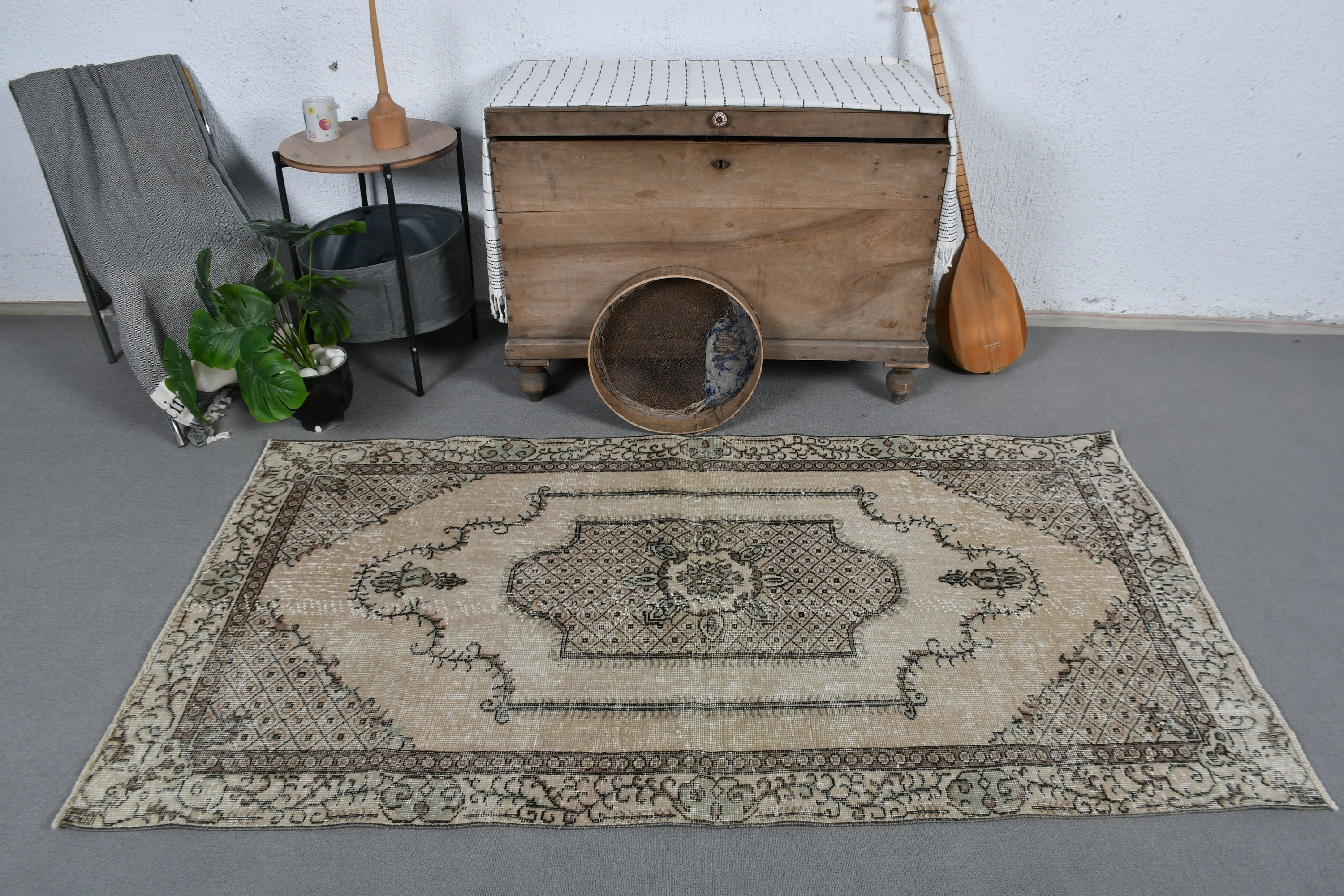 Vintage Rugs, Nursery Rugs, Turkish Rugs, Cool Rug, 3.6x6.5 ft Accent Rugs, Kitchen Rugs, Beige Wool Rugs, Rugs for Kitchen