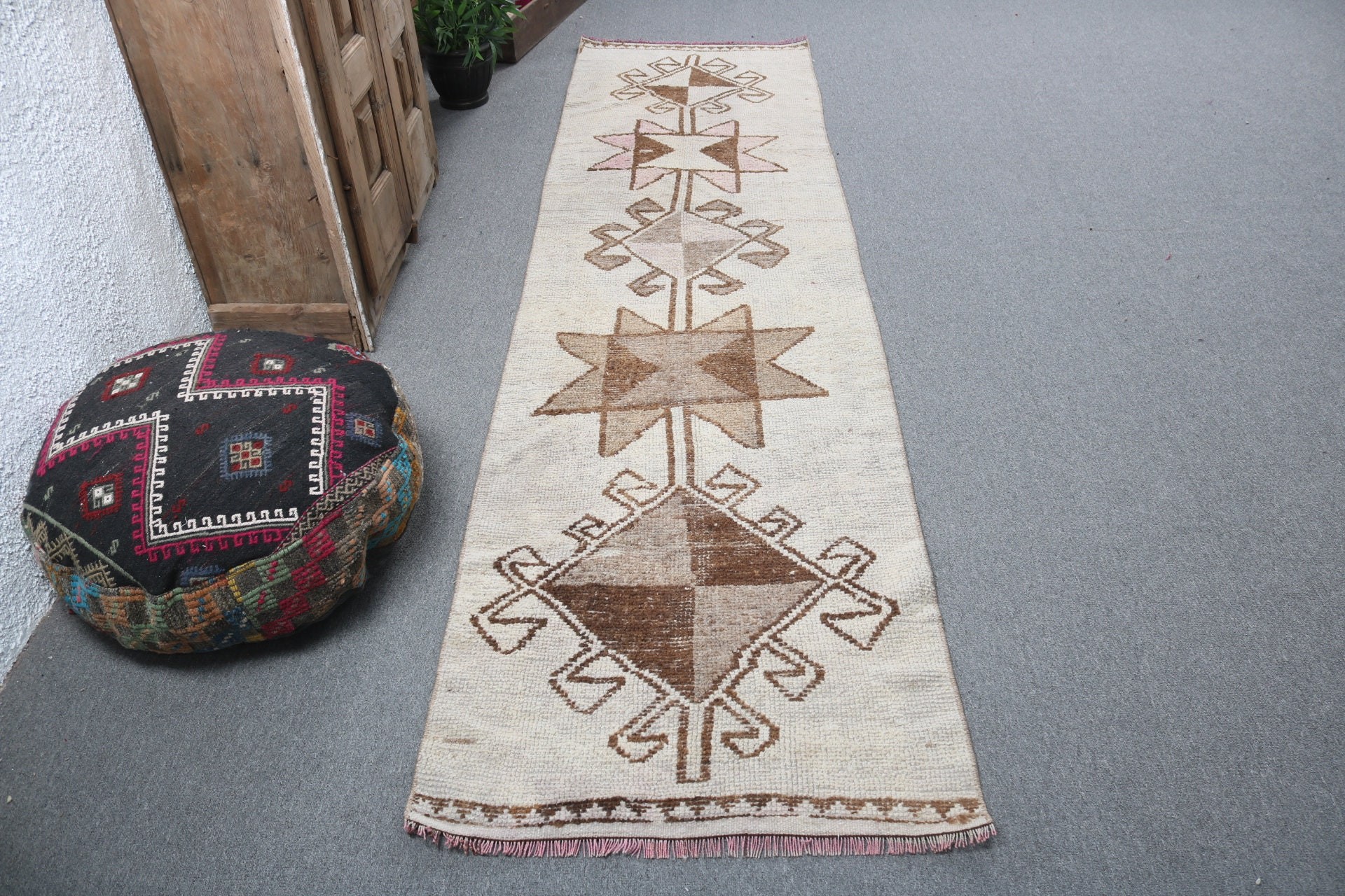 Neutral Rugs, Bedroom Rug, Rugs for Hallway, Vintage Runner Rugs, Vintage Rugs, Turkish Rugs, Beige  2.6x9.9 ft Runner Rug