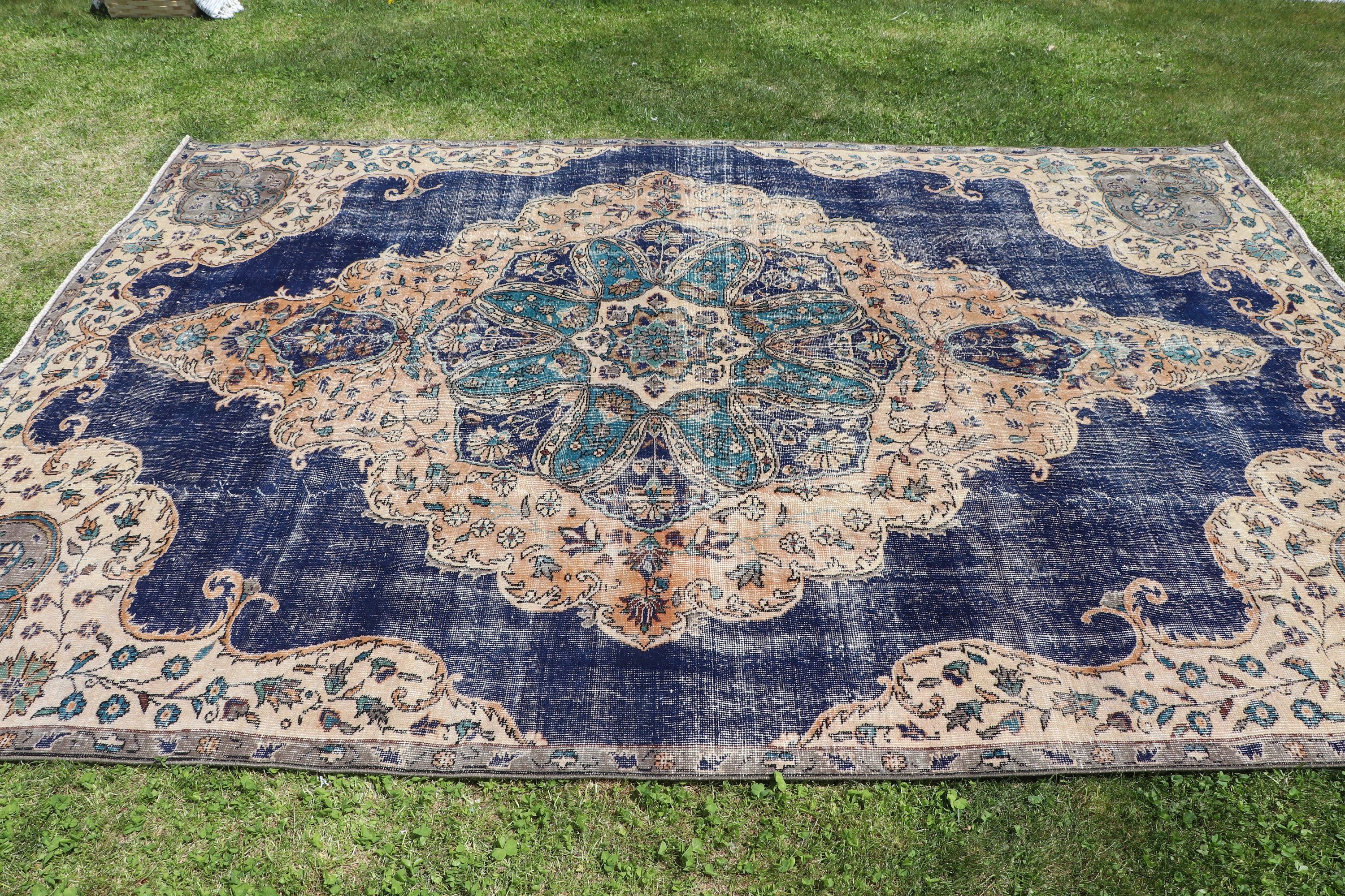 7.3x10.8 ft Oversize Rug, Saloon Rugs, Salon Rugs, Vintage Rugs, Statement Rug, Turkish Rug, Antique Rug, Boho Rugs, Beige Statement Rugs