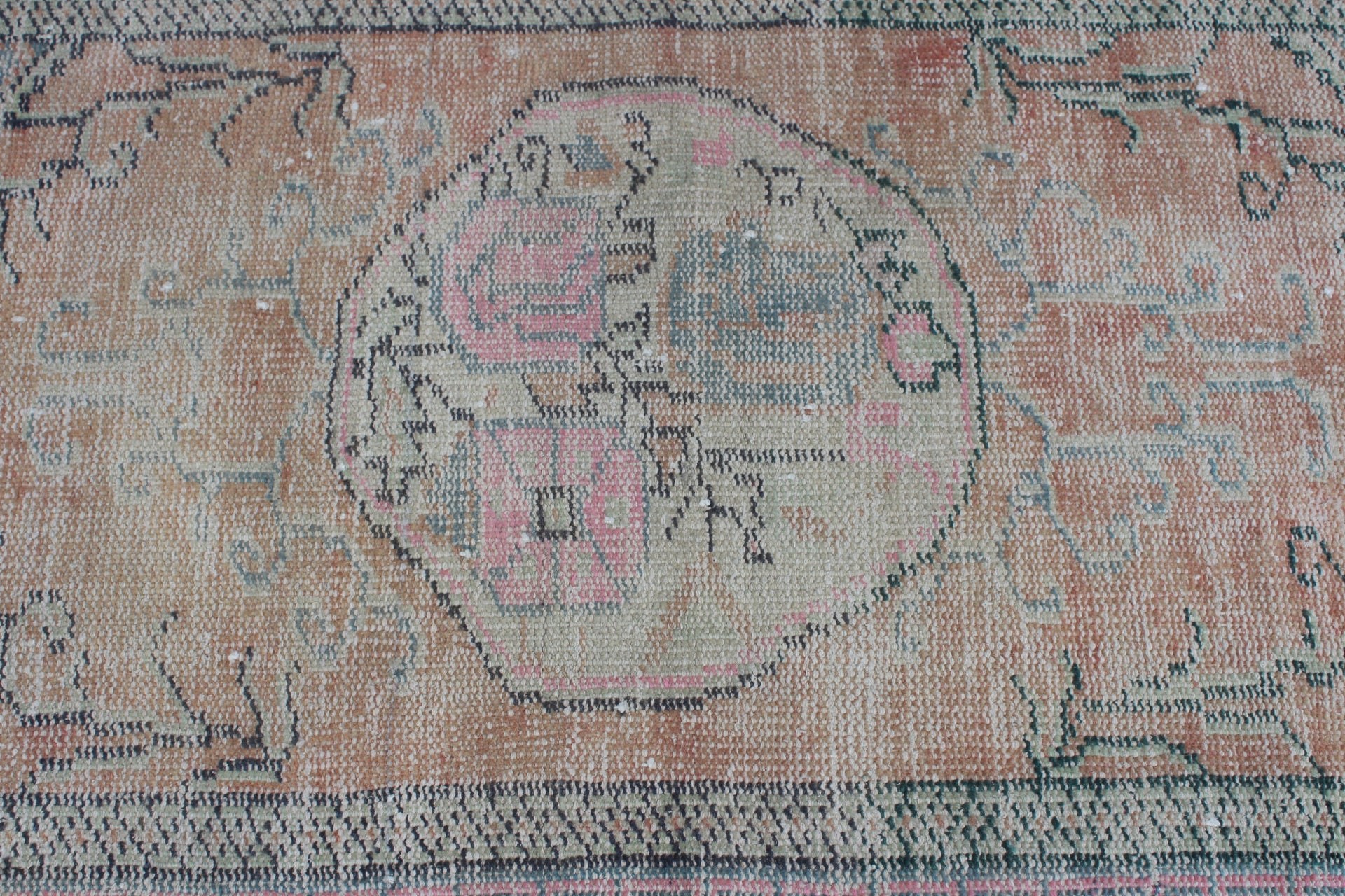 2.7x4.9 ft Küçük Halı, Giriş Kilimleri, Türk Halısı, Mutfak Halısı, Vintage Halı, Oushak Halısı, Banyo Halısı, Turuncu Anadolu Halısı