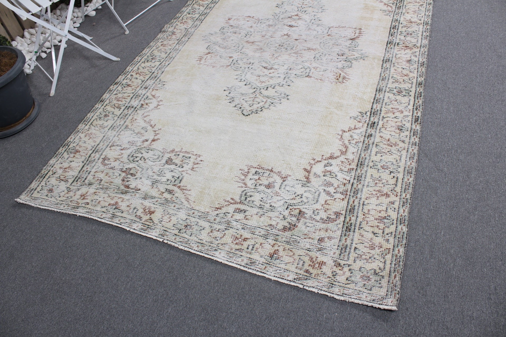 Anatolian Rug, 5.1x8.6 ft Large Rug, Beige Anatolian Rug, Living Room Rug, Salon Rug, Vintage Rugs, Turkish Rug, Floor Rug, Art Rug