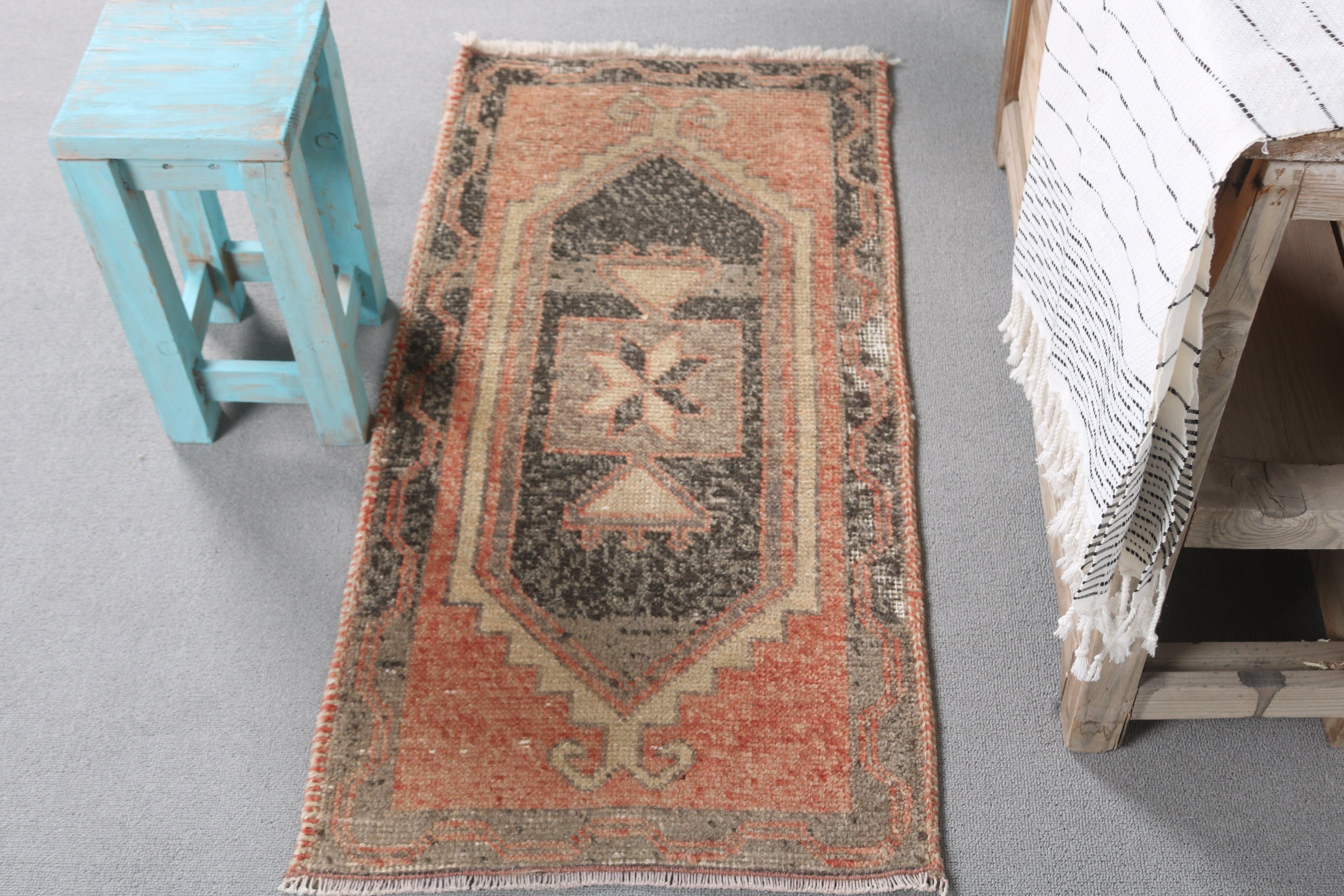 Turuncu Ev Dekor Halısı, Oushak Halısı, Vintage Halı, 1.6x3.4 ft Küçük Halı, Boho Halısı, Mutfak Halısı, Türk Halısı, Araba Paspas Halısı, Anadolu Halısı