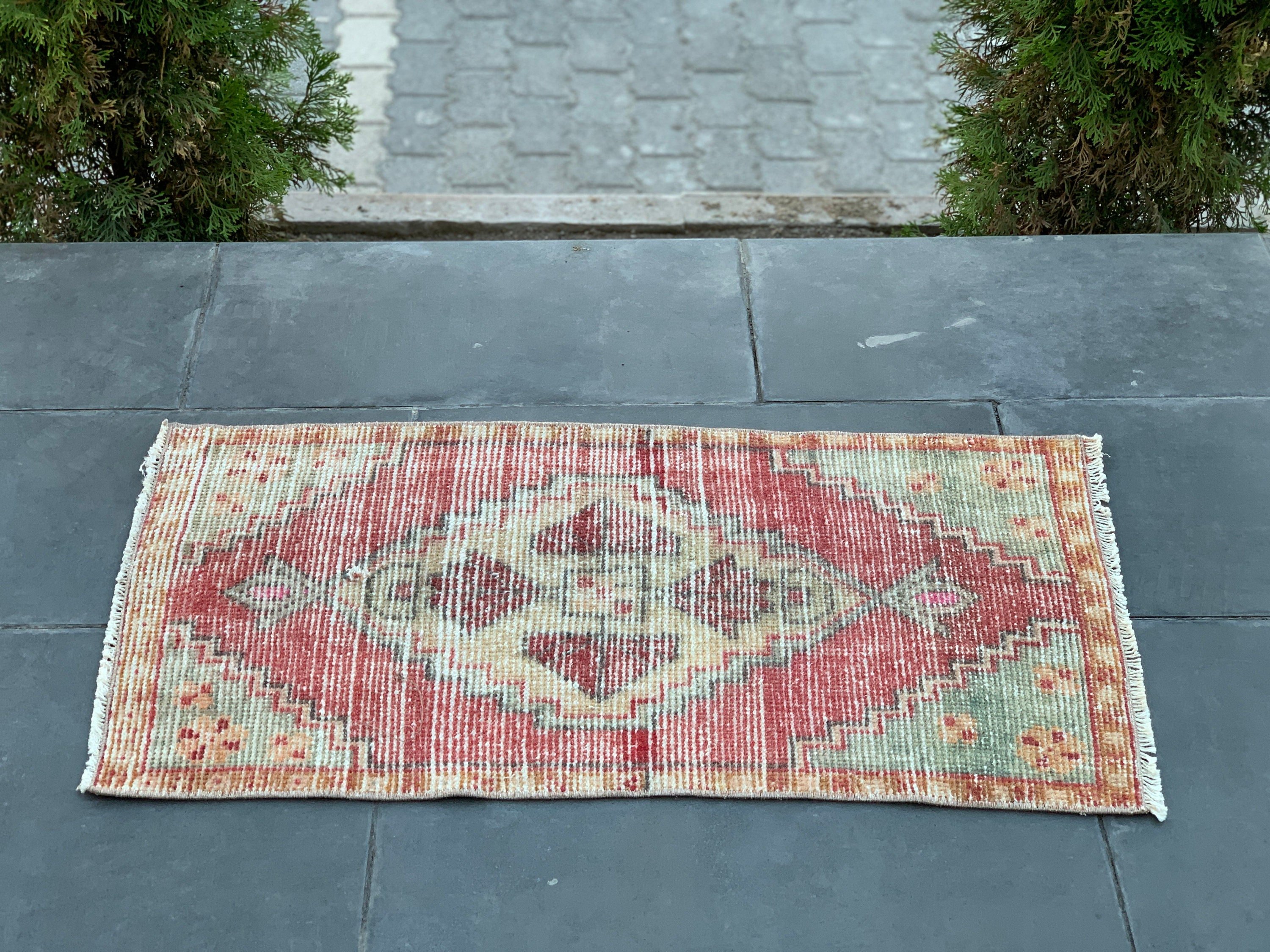 Bej Oushak Halılar, 1.6x3 ft Küçük Halılar, Vintage Halılar, Yatak Odası Halısı, Araba Paspas Halıları, Mutfak Halısı, Mutfak Halıları, Anadolu Halısı, Türk Halısı