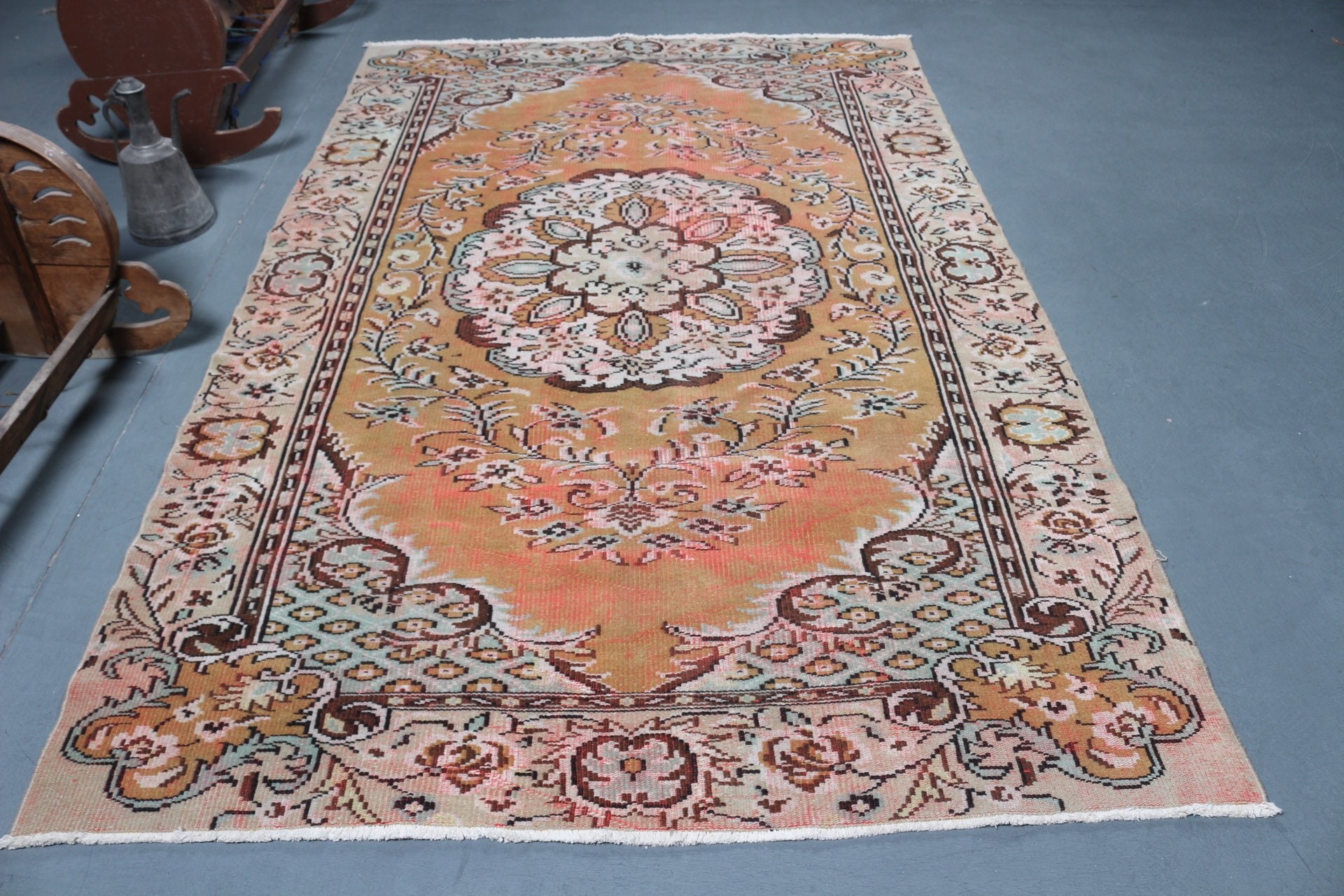 Türk Halısı, Vintage Halı, Eski Halı, 5.5x8.7 ft Büyük Halılar, Yün Halı, Yatak Odası Halıları, Havalı Halılar, Turuncu Antika Halı, Yurt Halıları, Yemek Odası Halısı