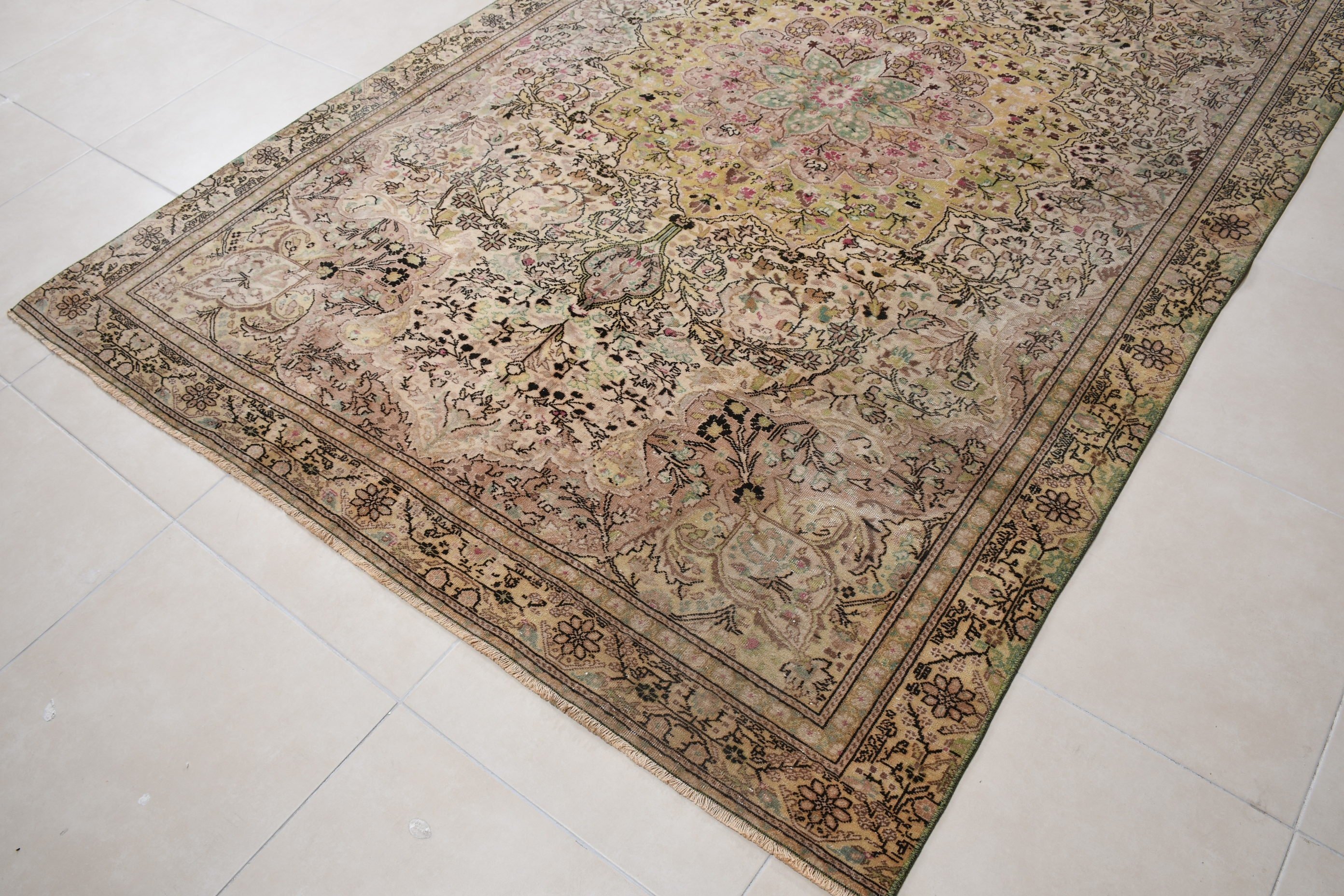 Oryantal Halı, Dekoratif Halı, Vintage Halı, Sarı Mutfak Halısı, 5.9x9.3 ft Büyük Halı, Türk Halısı, Salon Halısı, Oturma Odası Halısı, Anadolu Halısı