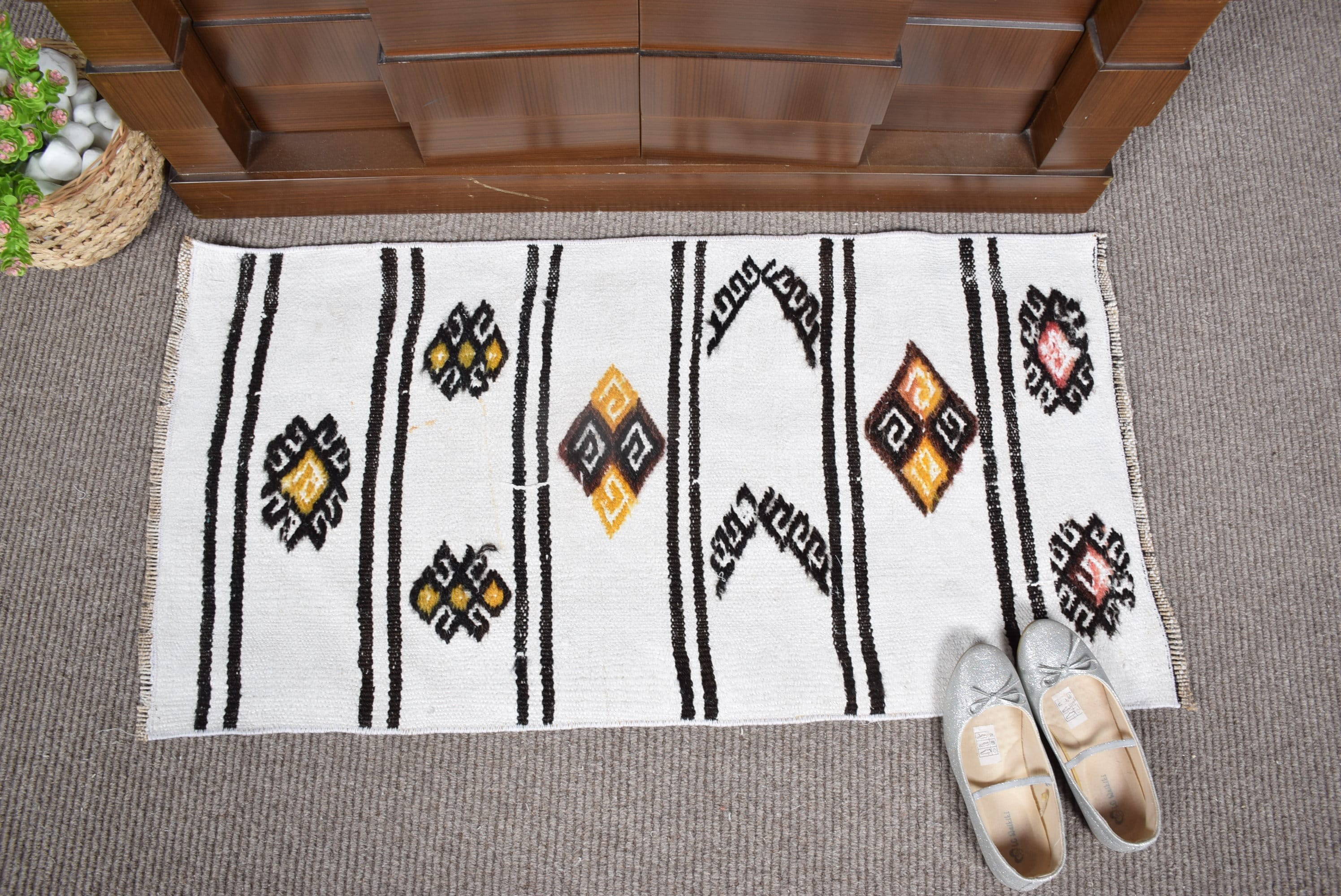 Kitchen Rugs, Entry Rugs, Vintage Rug, Rugs for Kitchen, Beige Floor Rug, Moroccan Rug, Wool Rug, Turkish Rug, 1.7x3.2 ft Small Rug