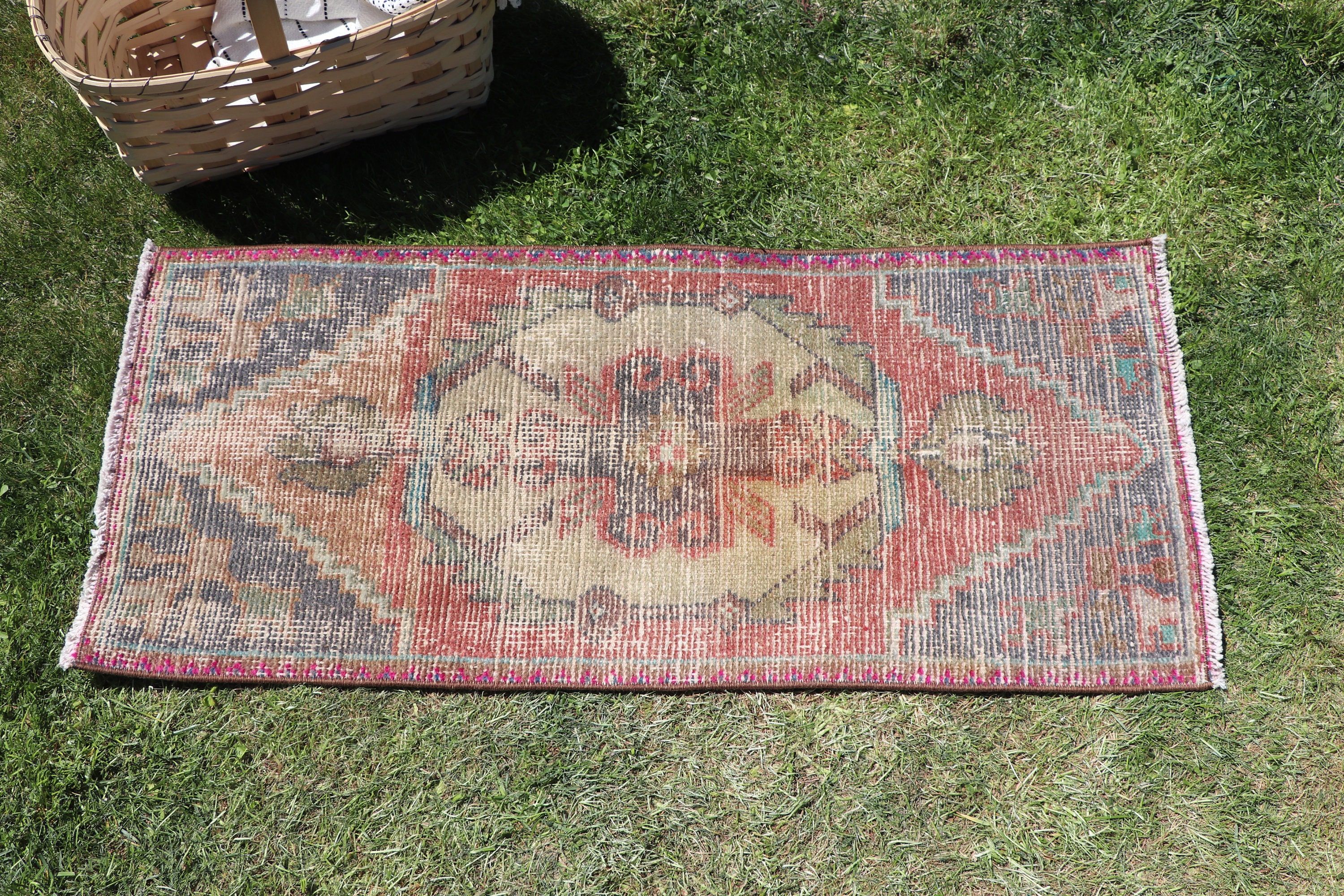 Vintage Halılar, Turuncu Oushak Halıları, Mutfak Halıları, Türk Halısı, 1,4x3,1 ft Küçük Halılar, Çocuk Halıları, Küçük Vintage Halılar, Yün Halı, Yer Halıları